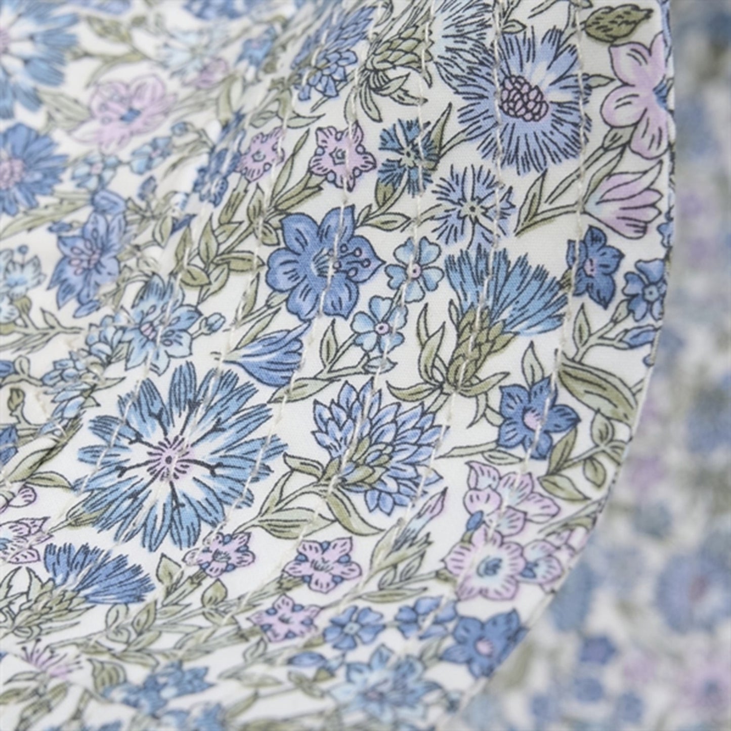 Huttelihut Liberty Fabric May Field Bucket Hat