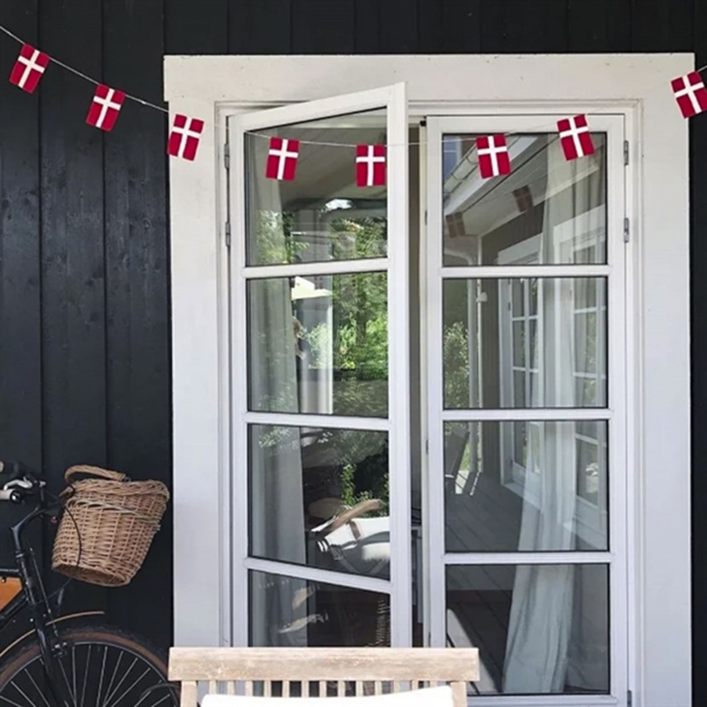 Langkilde & Søn Bunting Banner Small