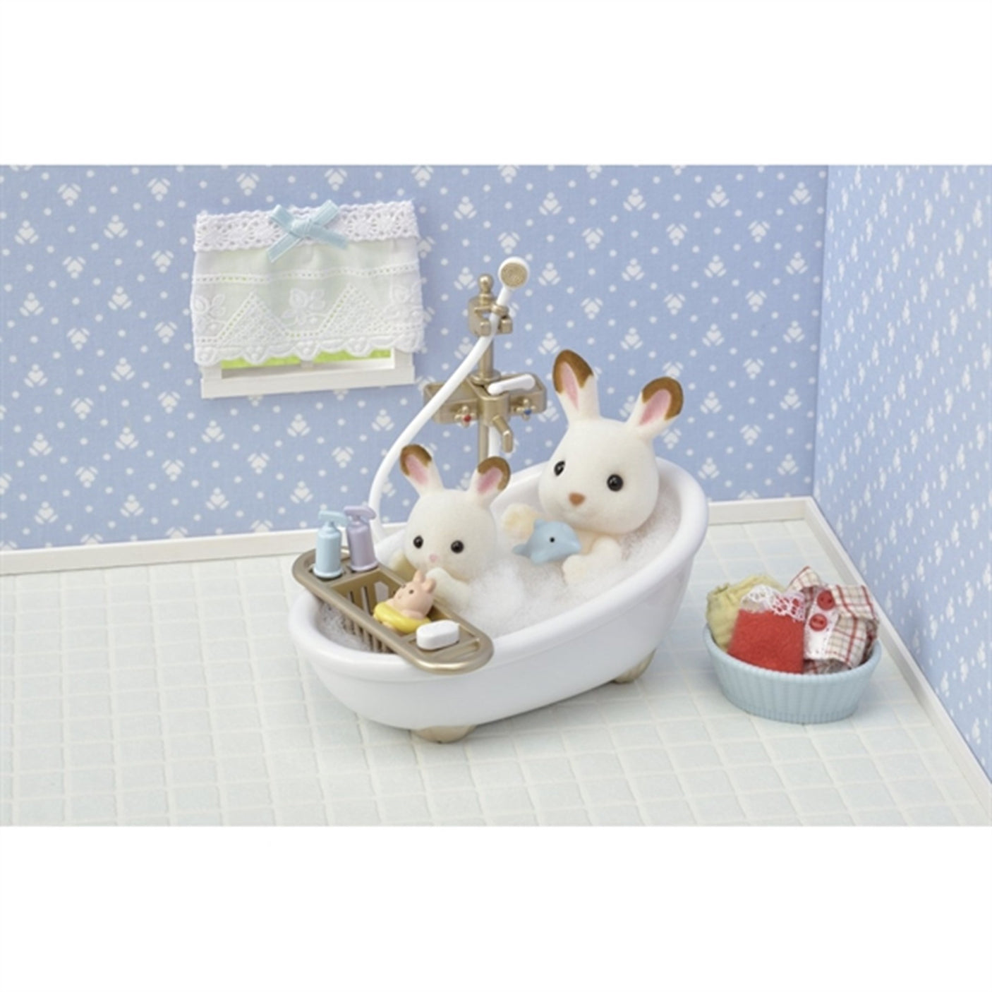 Sylvanian Families® Country Bathroom Set