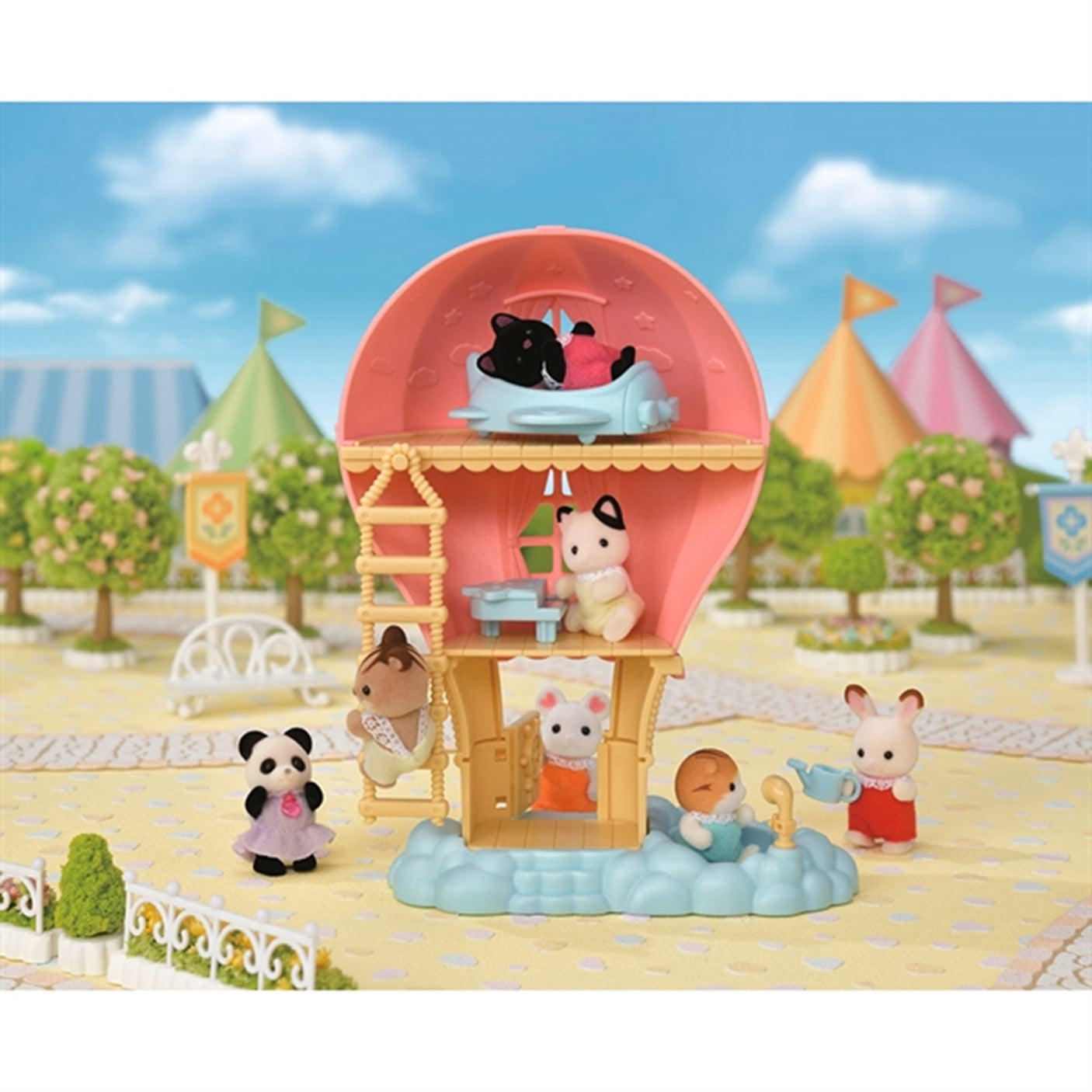 Sylvanian Families® Baby Balloon Playhouse