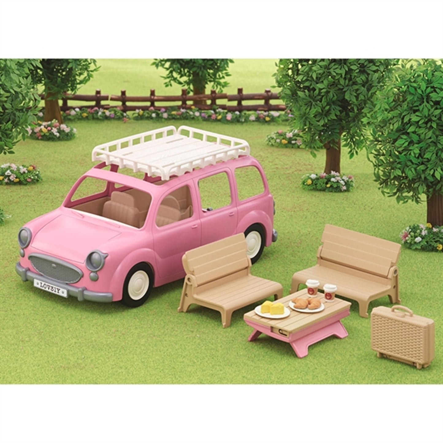 Sylvanian Families® Family Picnic Van