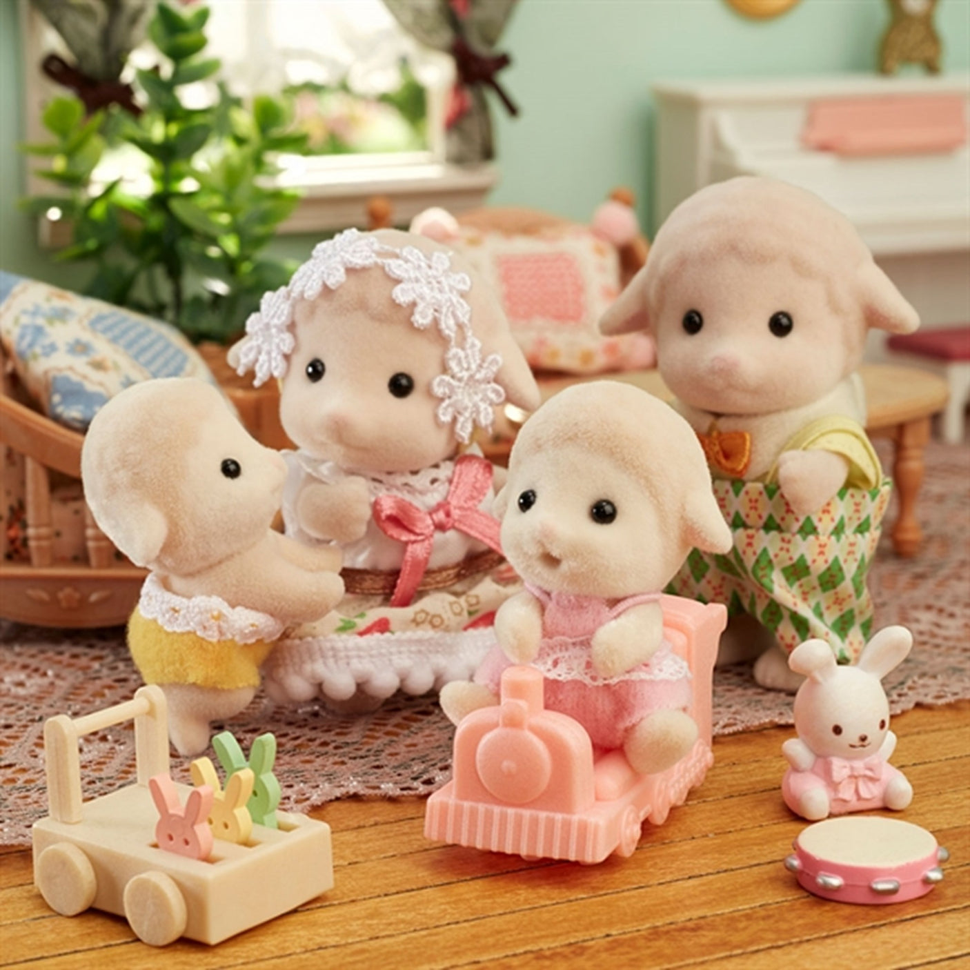 Sylvanian Families® Sheep Family
