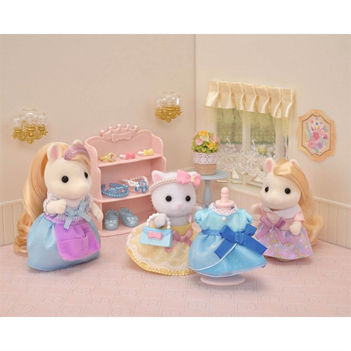 Sylvanian Families® Princess Dress Up Set