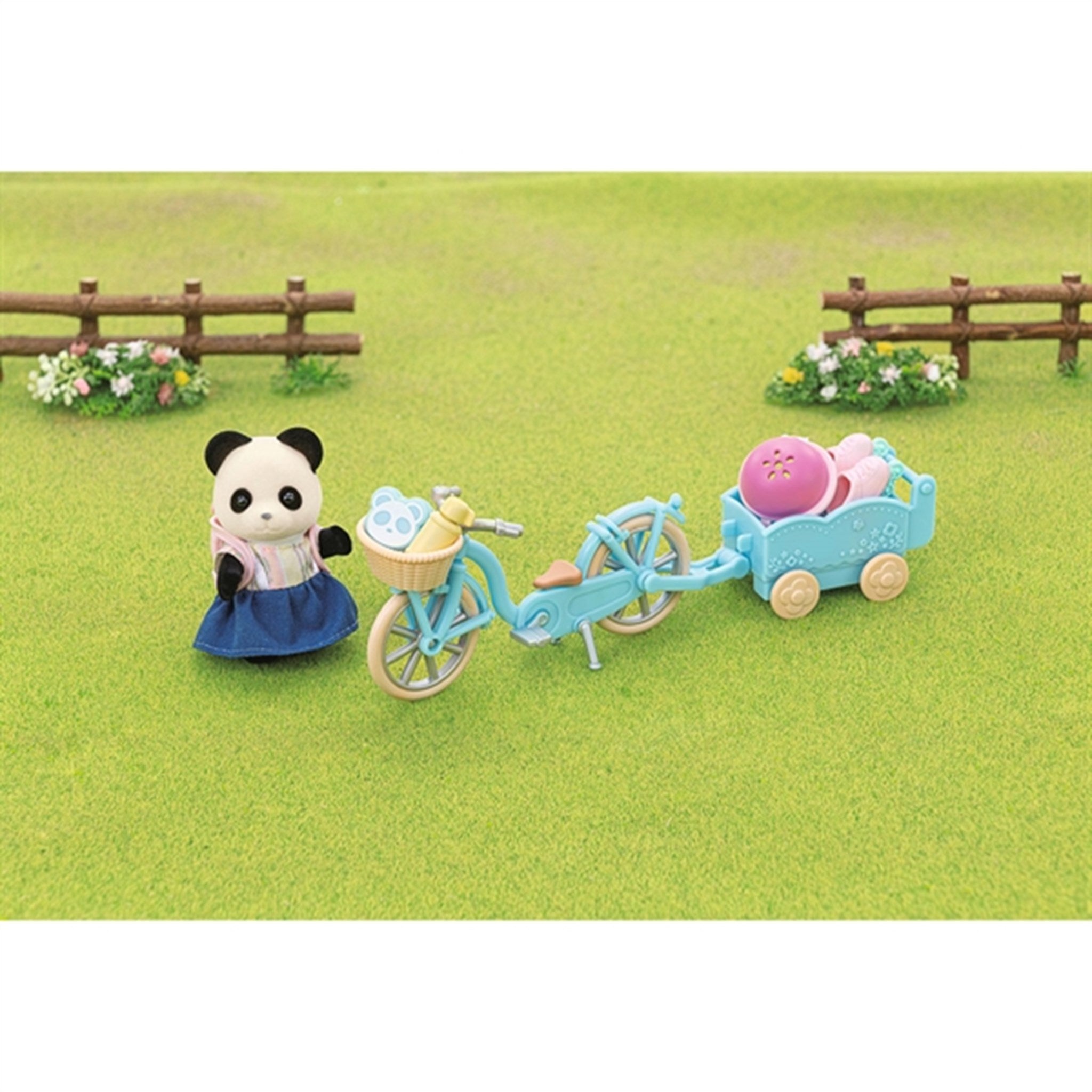 Sylvanian Families Bike and Roller Skates Set With Figure 2
