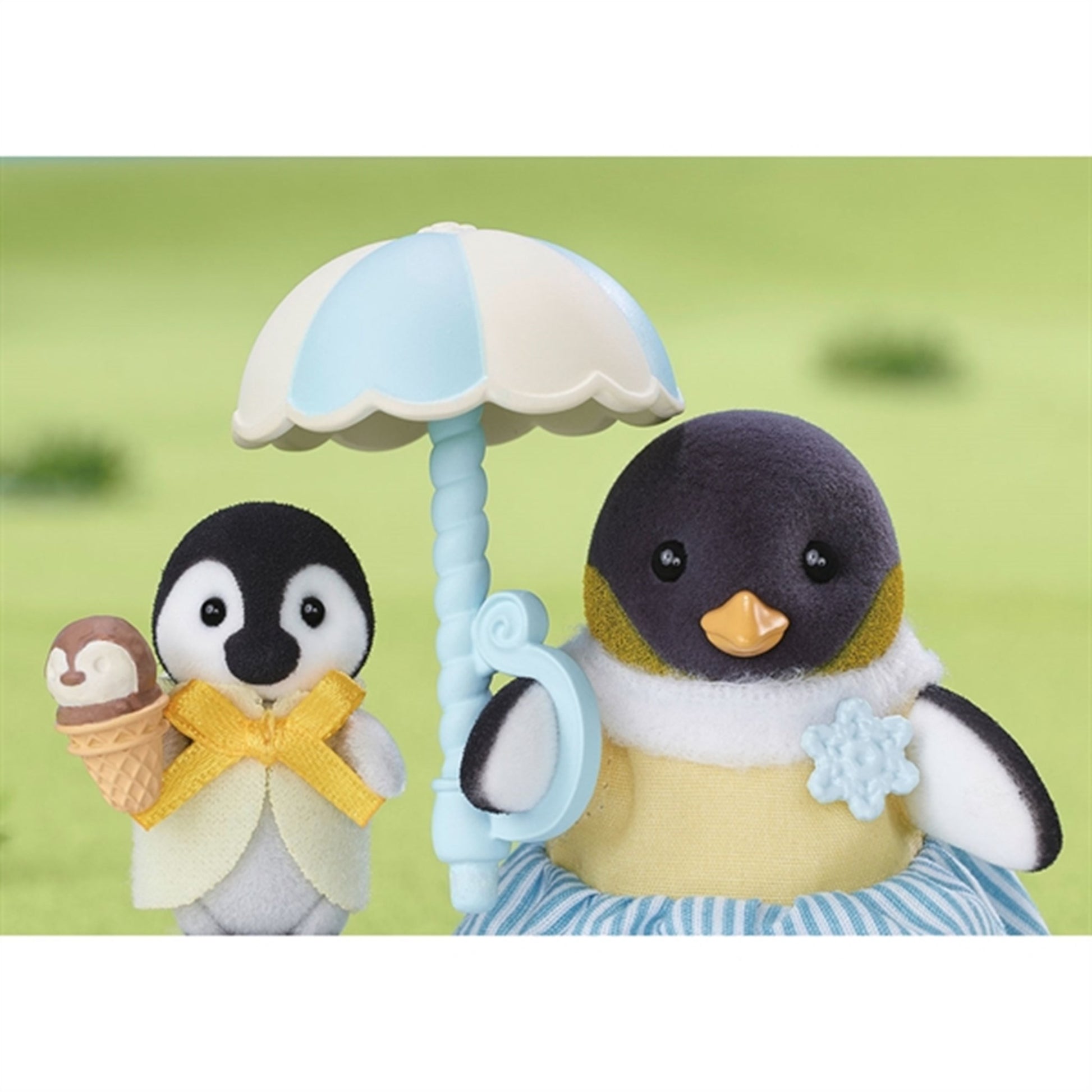 Sylvanian Families® Penguin Family
