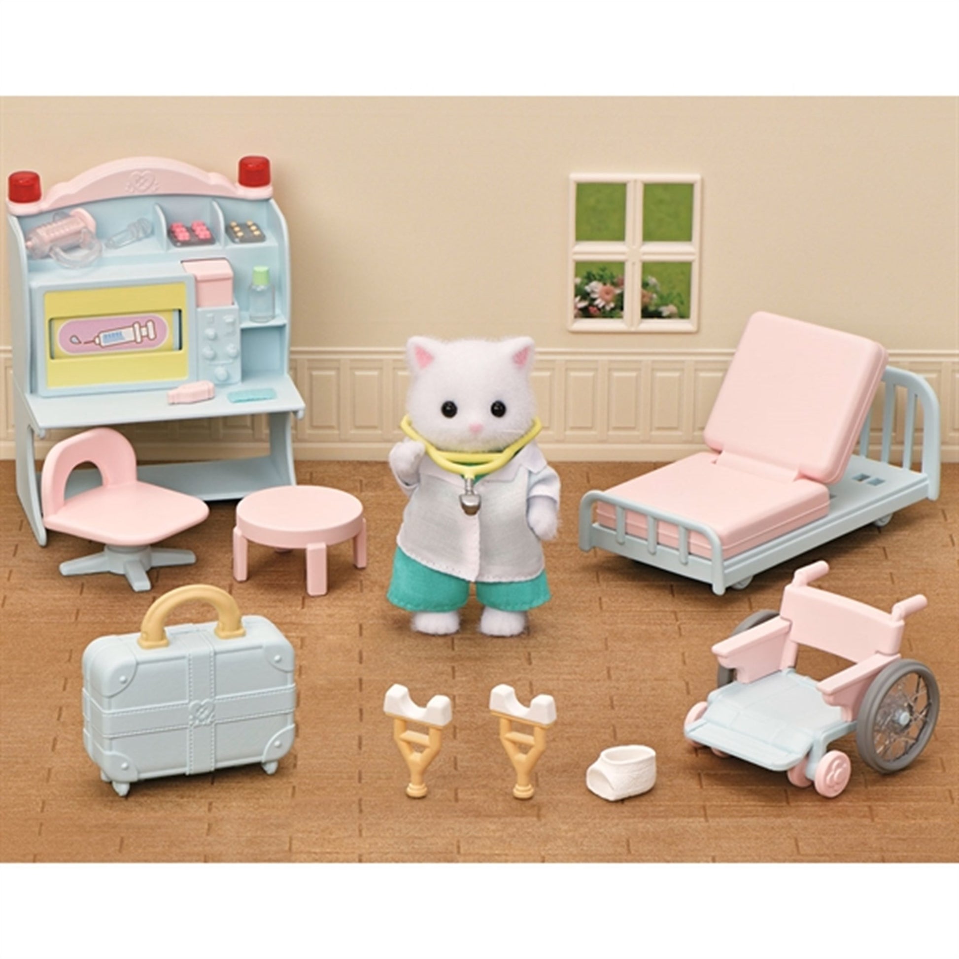 Sylvanian Families® Village Doctor Starter Set