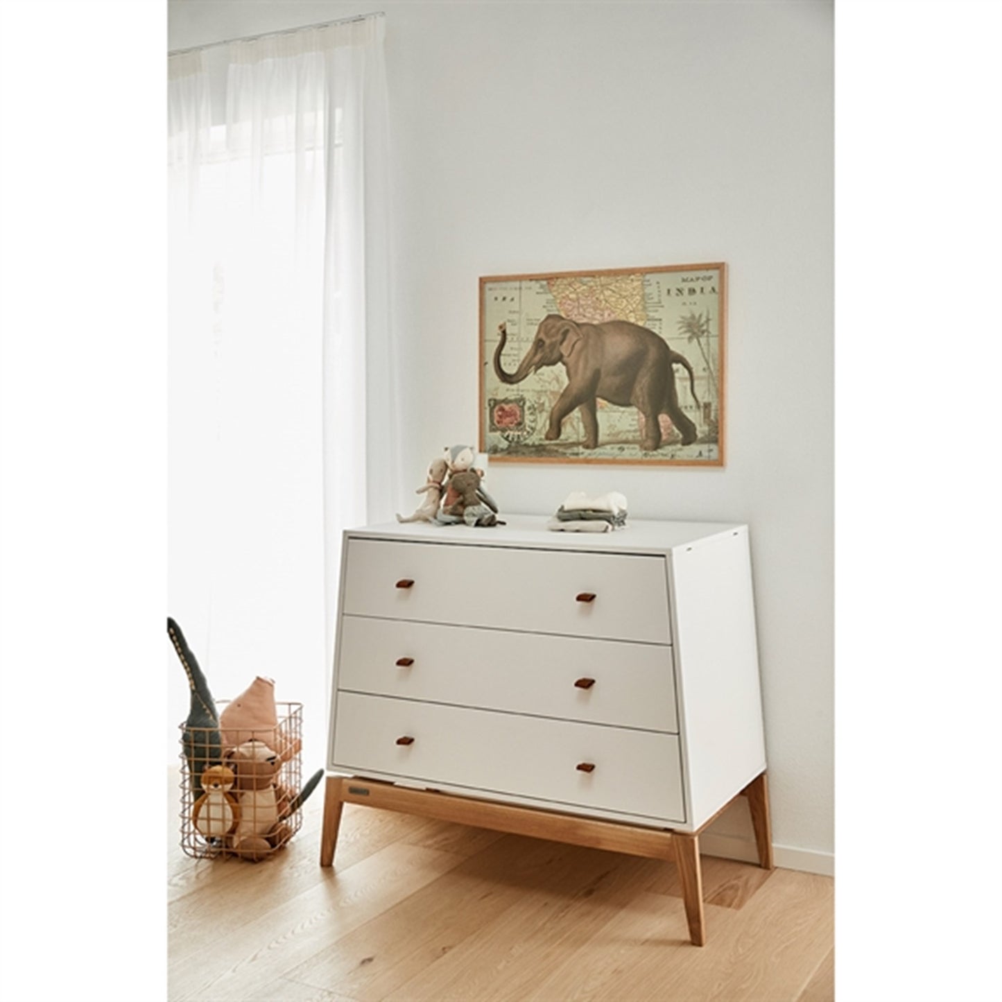 Leander Luna™ Chest of Drawers White/Oak