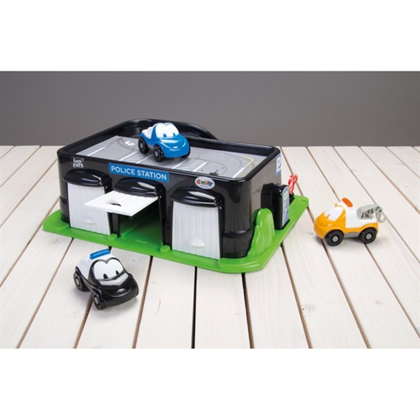 Dantoy Funcars Police Station