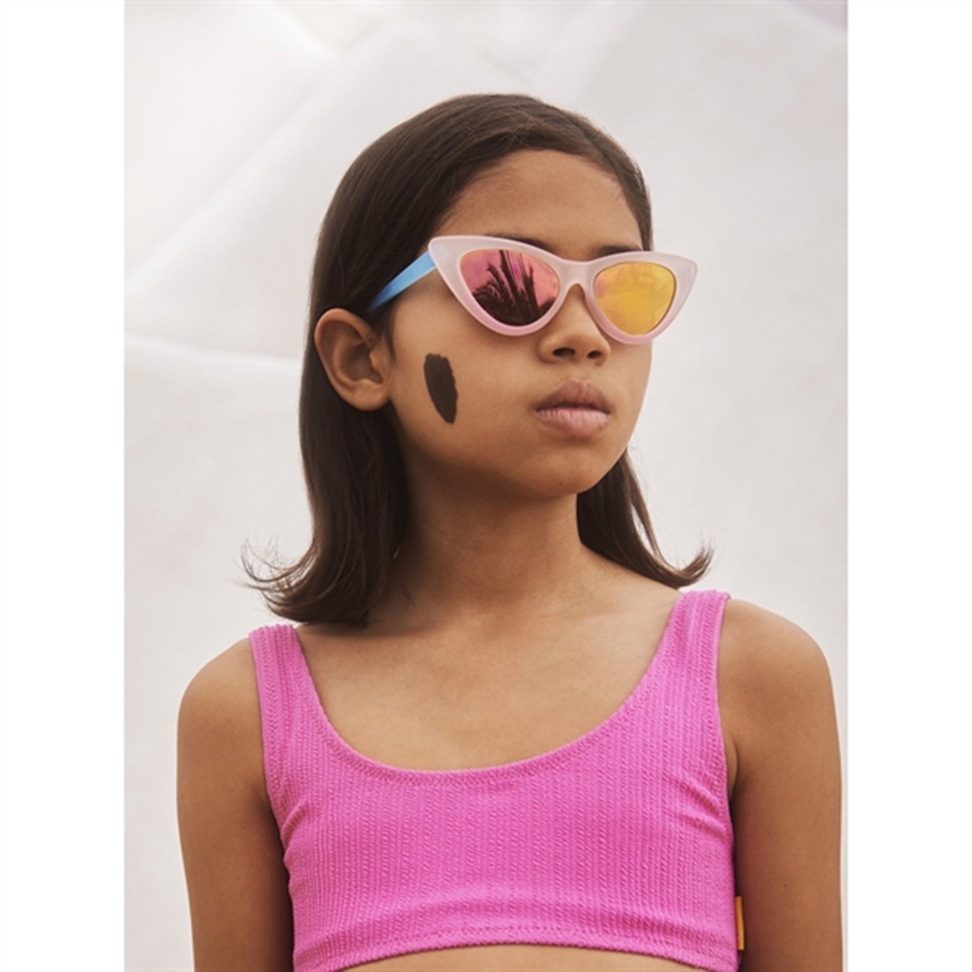 Molo Hibiscus Sola Sunglasses
