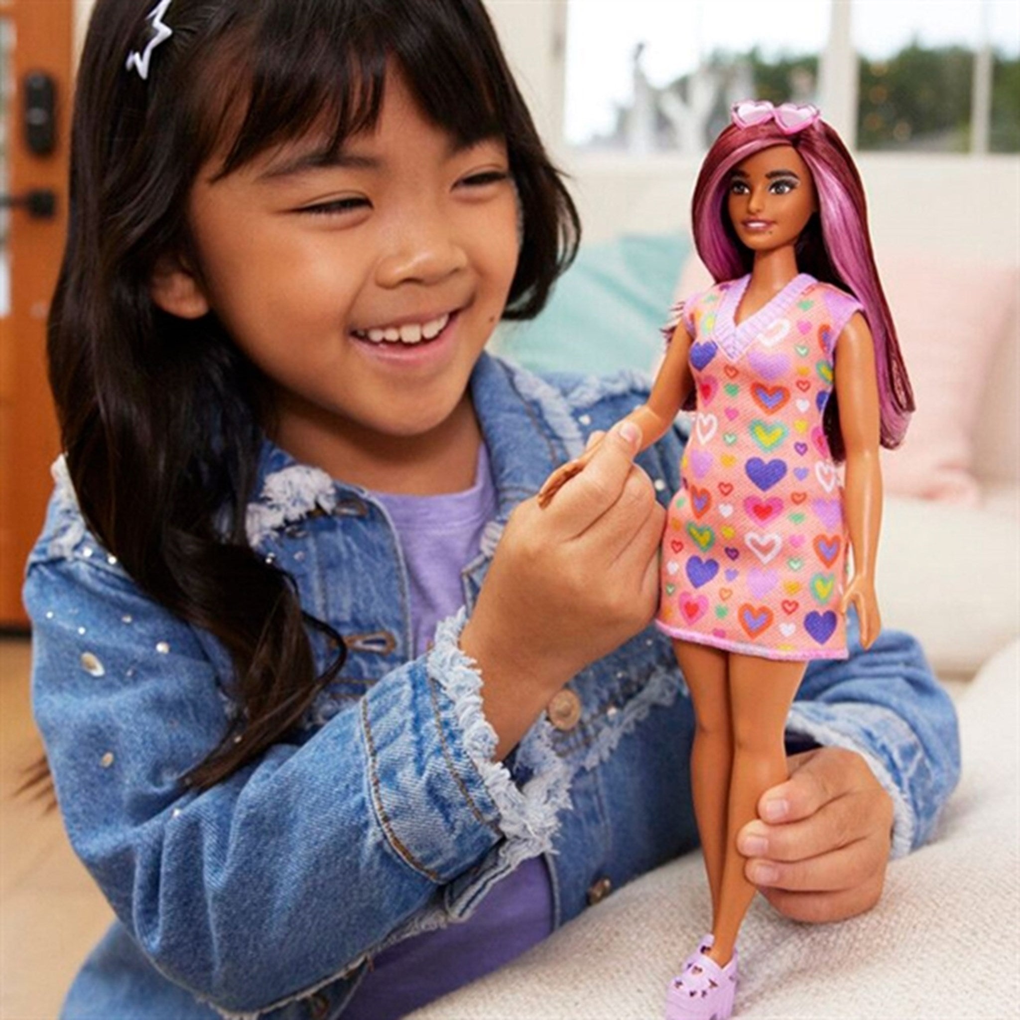 Barbie® Fashionista Doll Candy Hearts 2