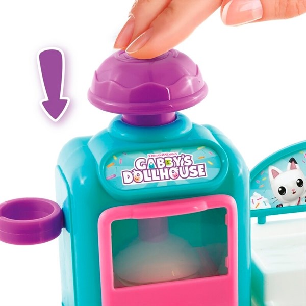 Gabby's Dollhouse - Cakey Cats Kitchen in Dough