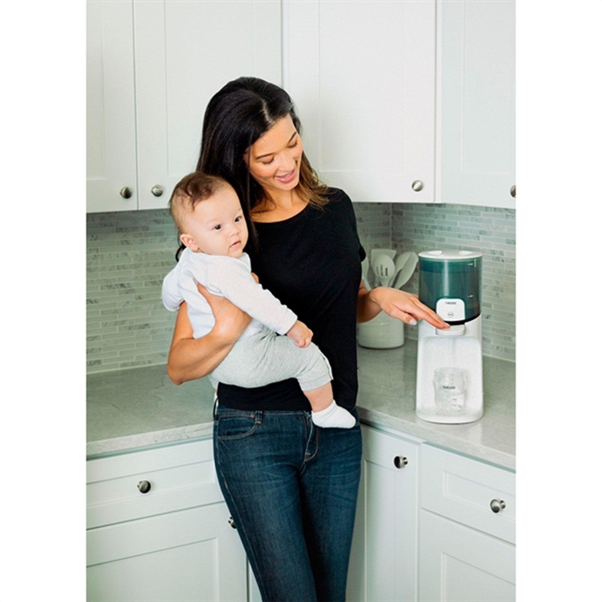 "Philips Avent 奶瓶加热器 - 为您的宝宝提供高效便捷的解决方案 3