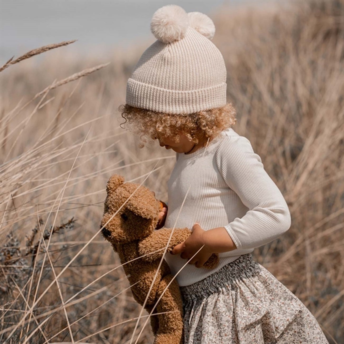 Huttelihut Hat Rib Fold Up Fakefur Off White/Off White Pompom