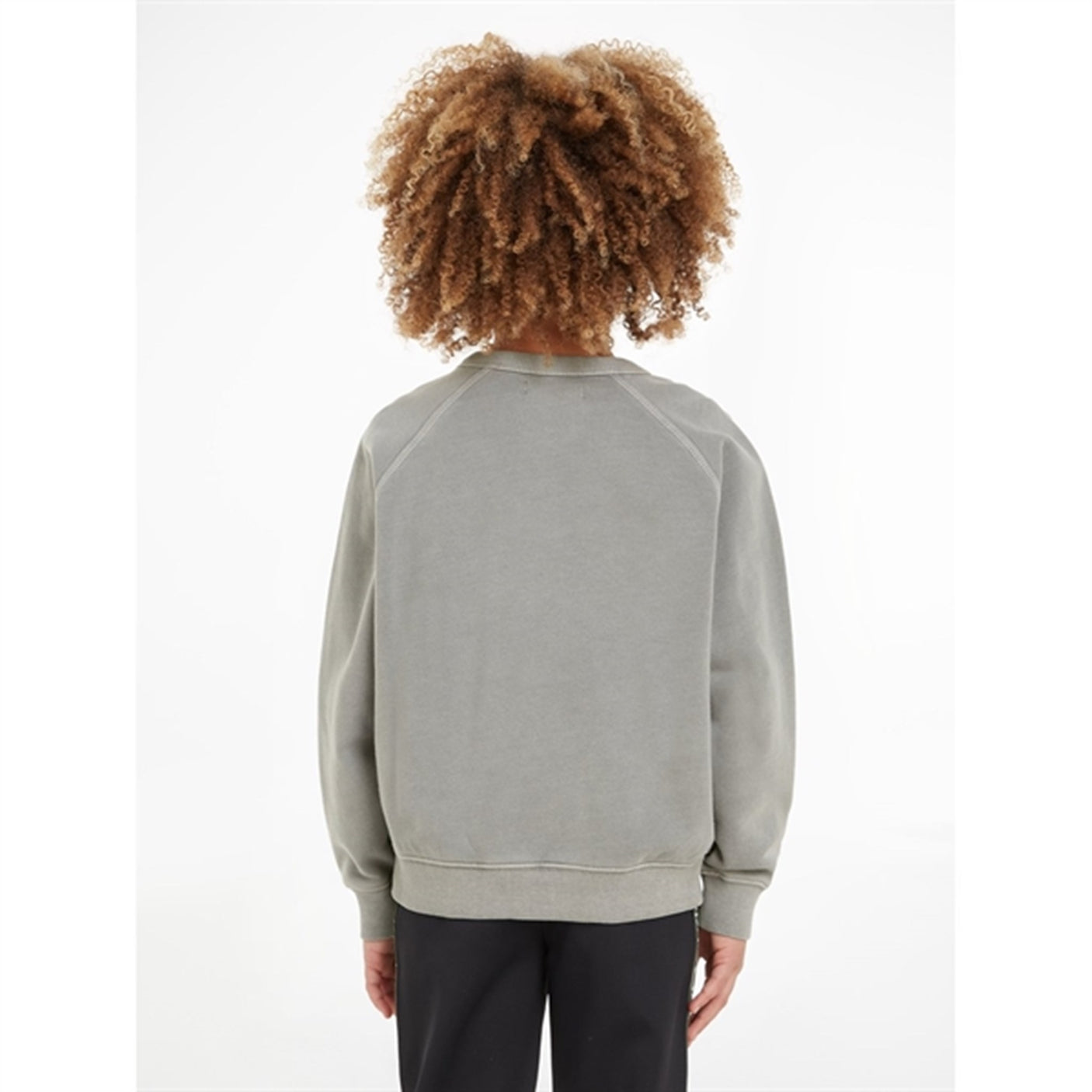 Calvin Klein Mineral Dye Cutseam Badge Cn Sweatshirt Ck Black