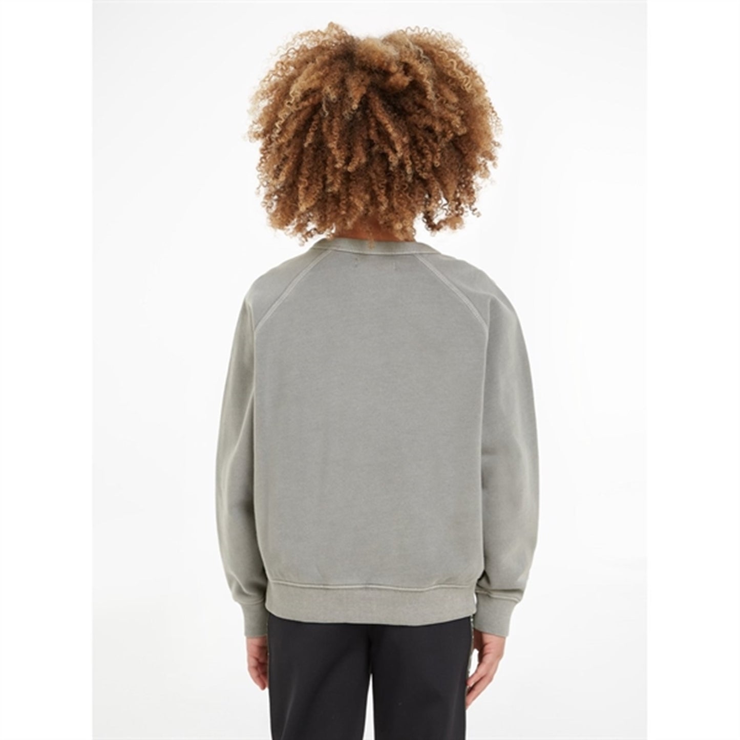 Calvin Klein Mineral Dye Cutseam Badge Cn Sweatshirt Ck Black