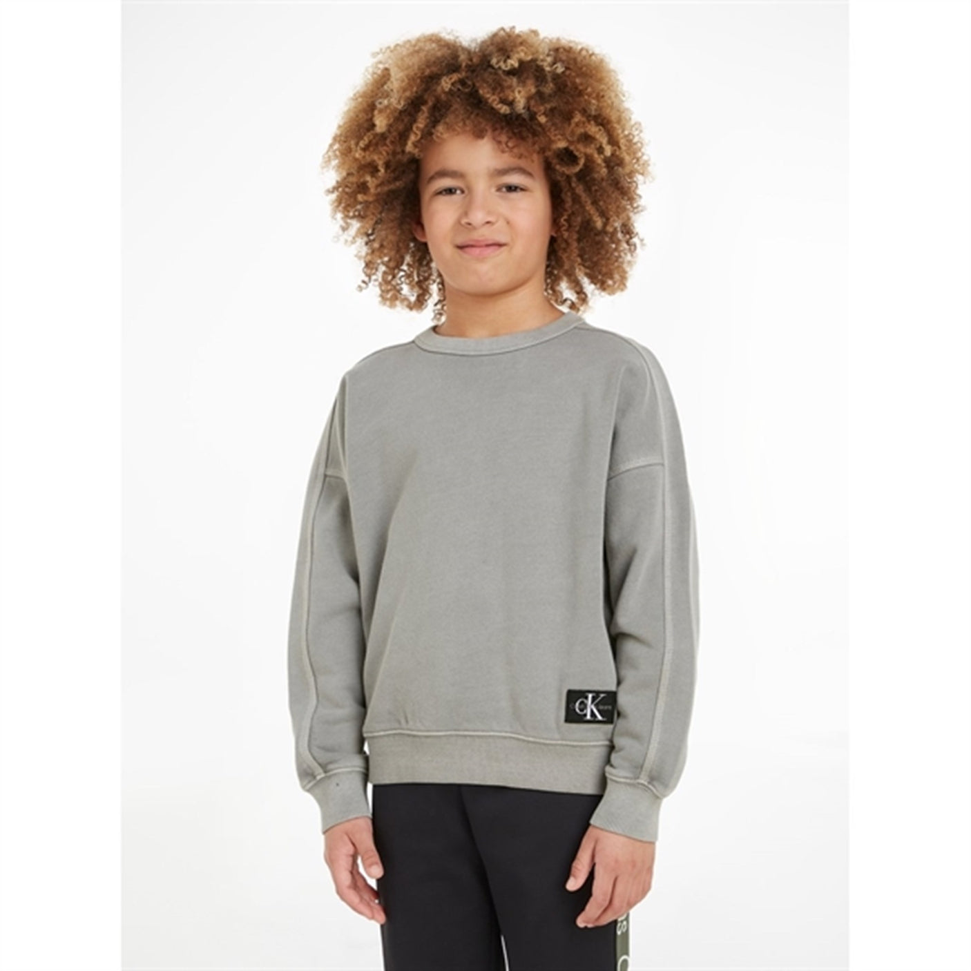 Calvin Klein Mineral Dye Cutseam Badge Cn Sweatshirt Ck Black