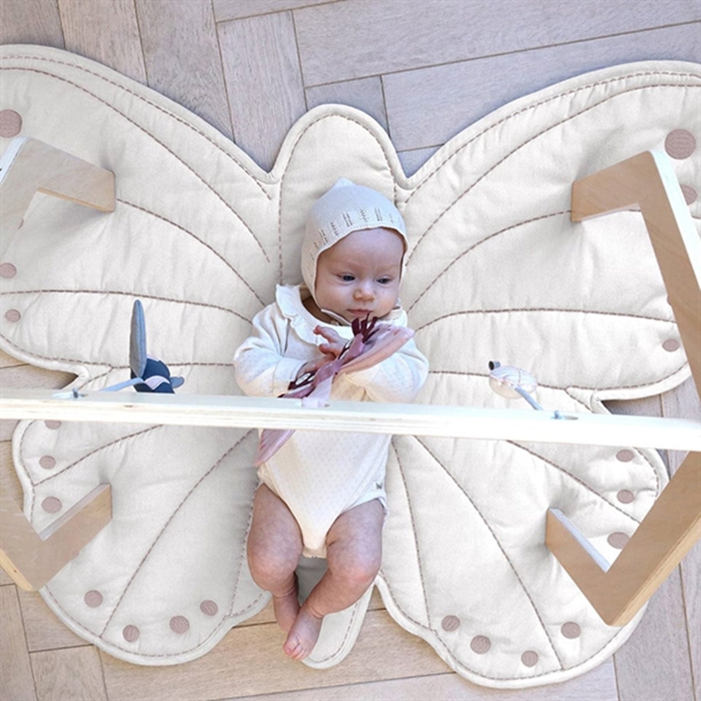 Cam Cam Copenhagen Activity Toys Flower Friends