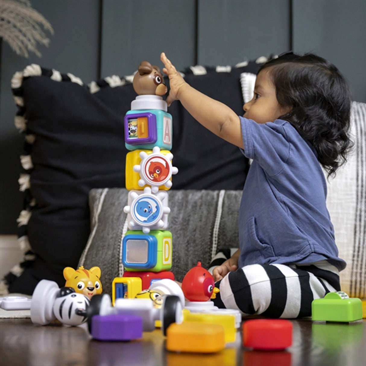 Baby Einstein Magnetic Activity Blocks - Connect & Create 2