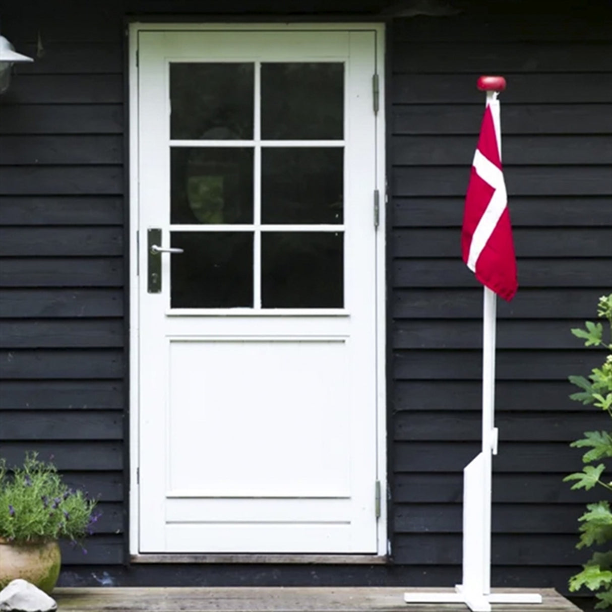 Langkilde & Søn Flagpole w. Dannebrog Flag - 180cm