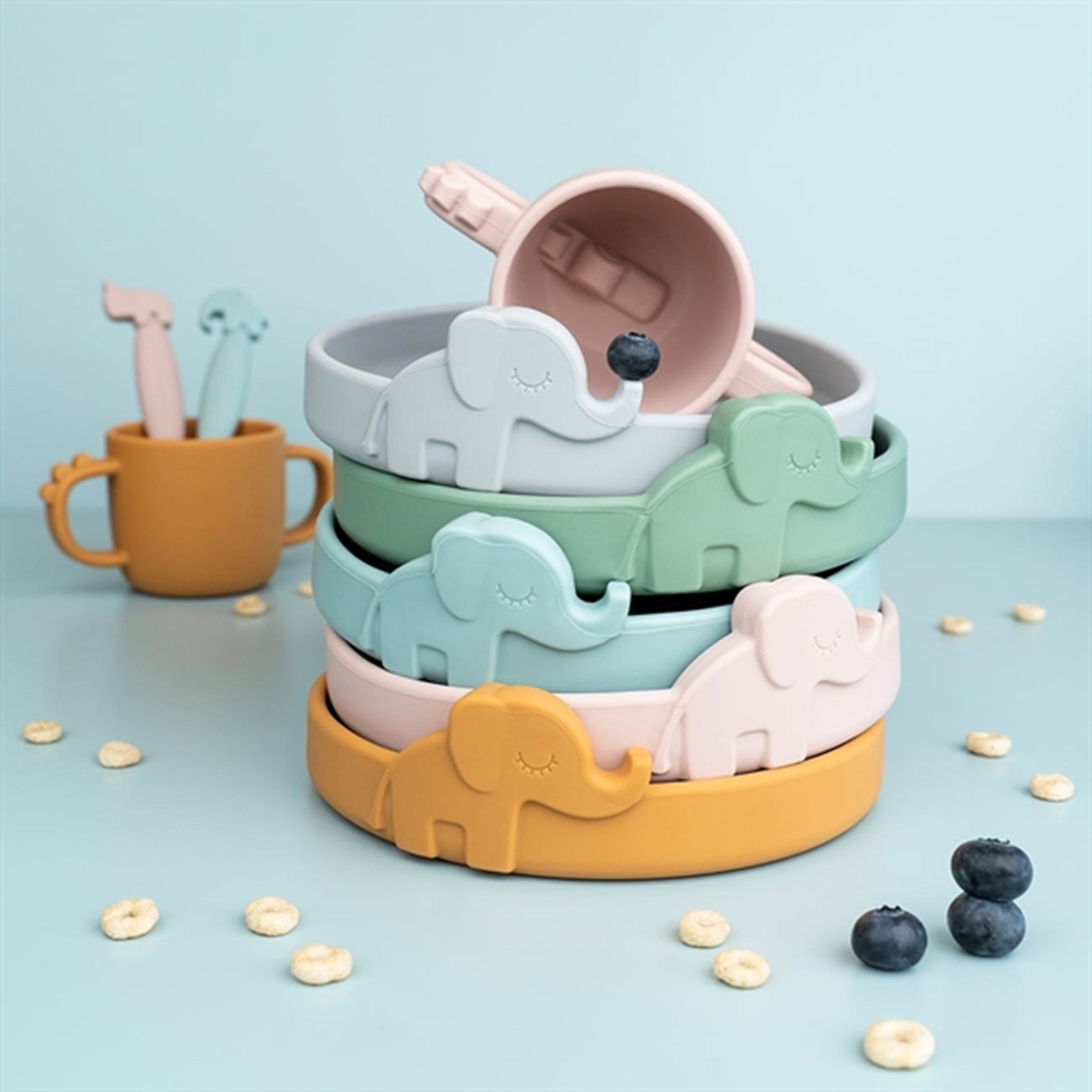 Done by Deer Peekaboo Plate Elphee Mustard