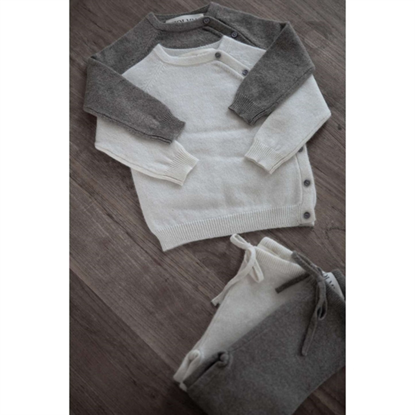 HOLMM Natural Doppio Cashmere Knit Suit