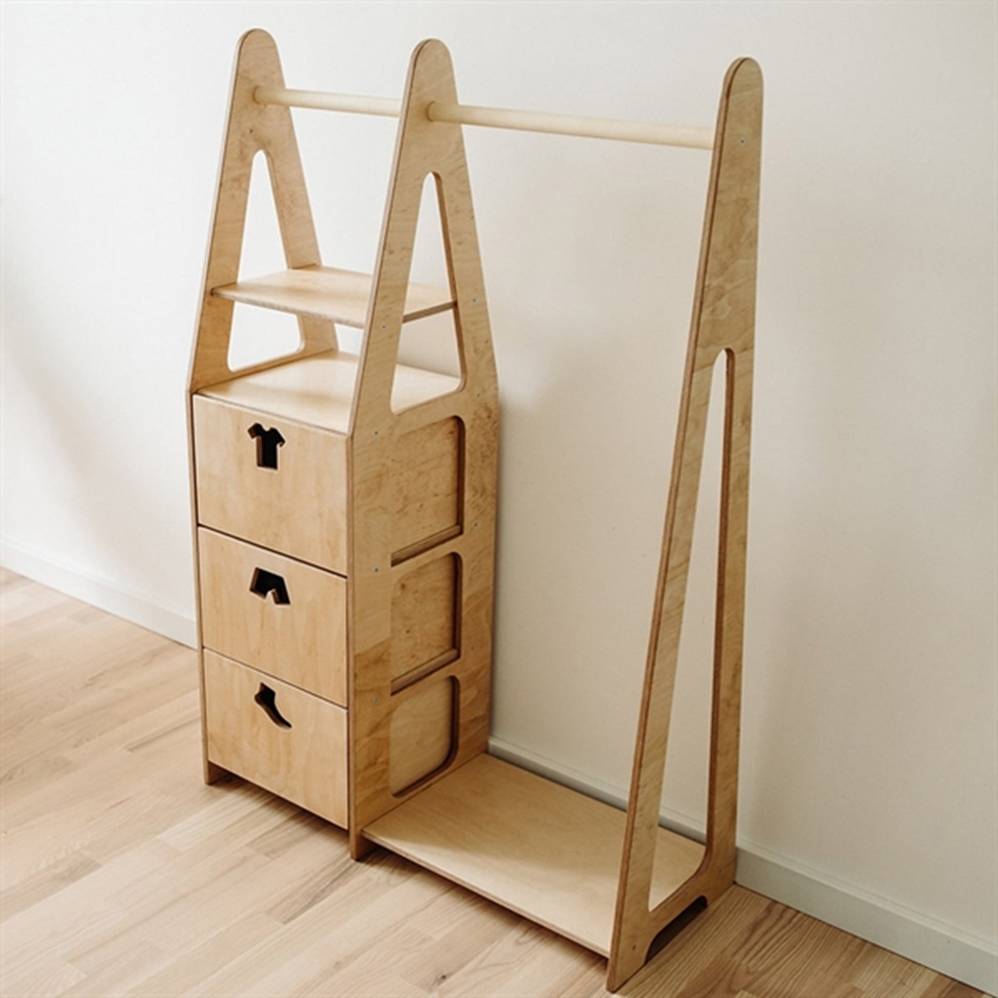 Duck Woodworks Children Wardrobe with Drawers