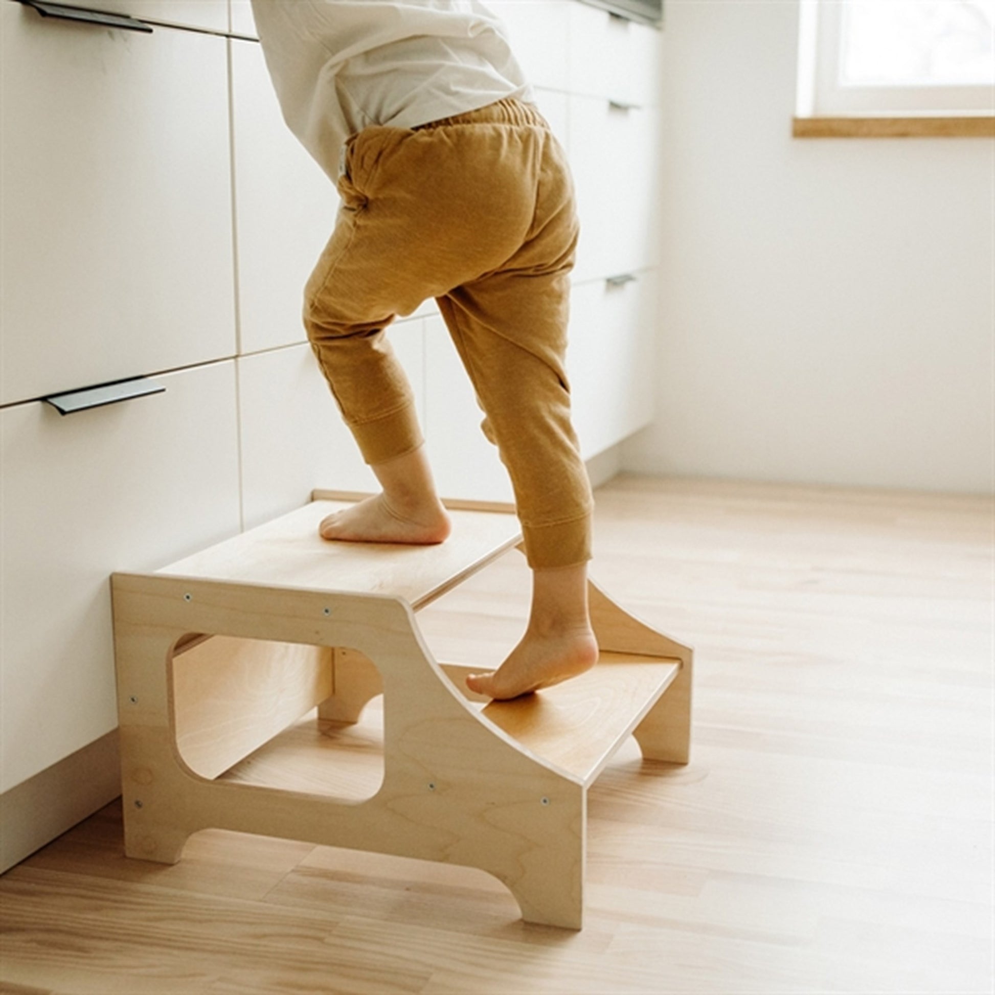 Duck Woodworks Step Stool Natural