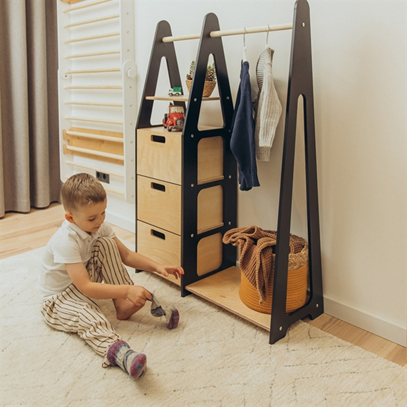 Duck Woodworks Children Wardrobe with Drawers Black