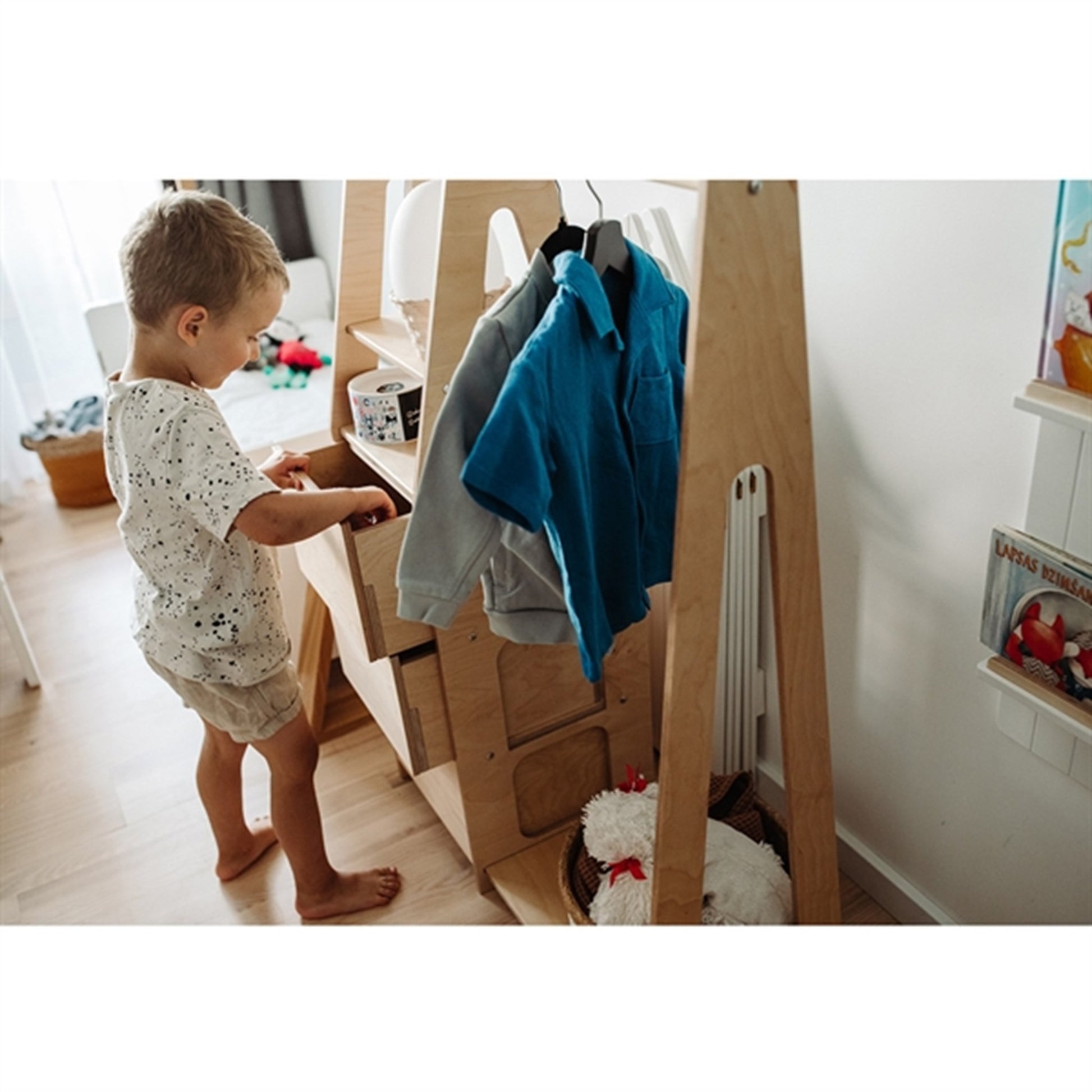 Duck Woodworks Children Wardrobe with Drawers Natural