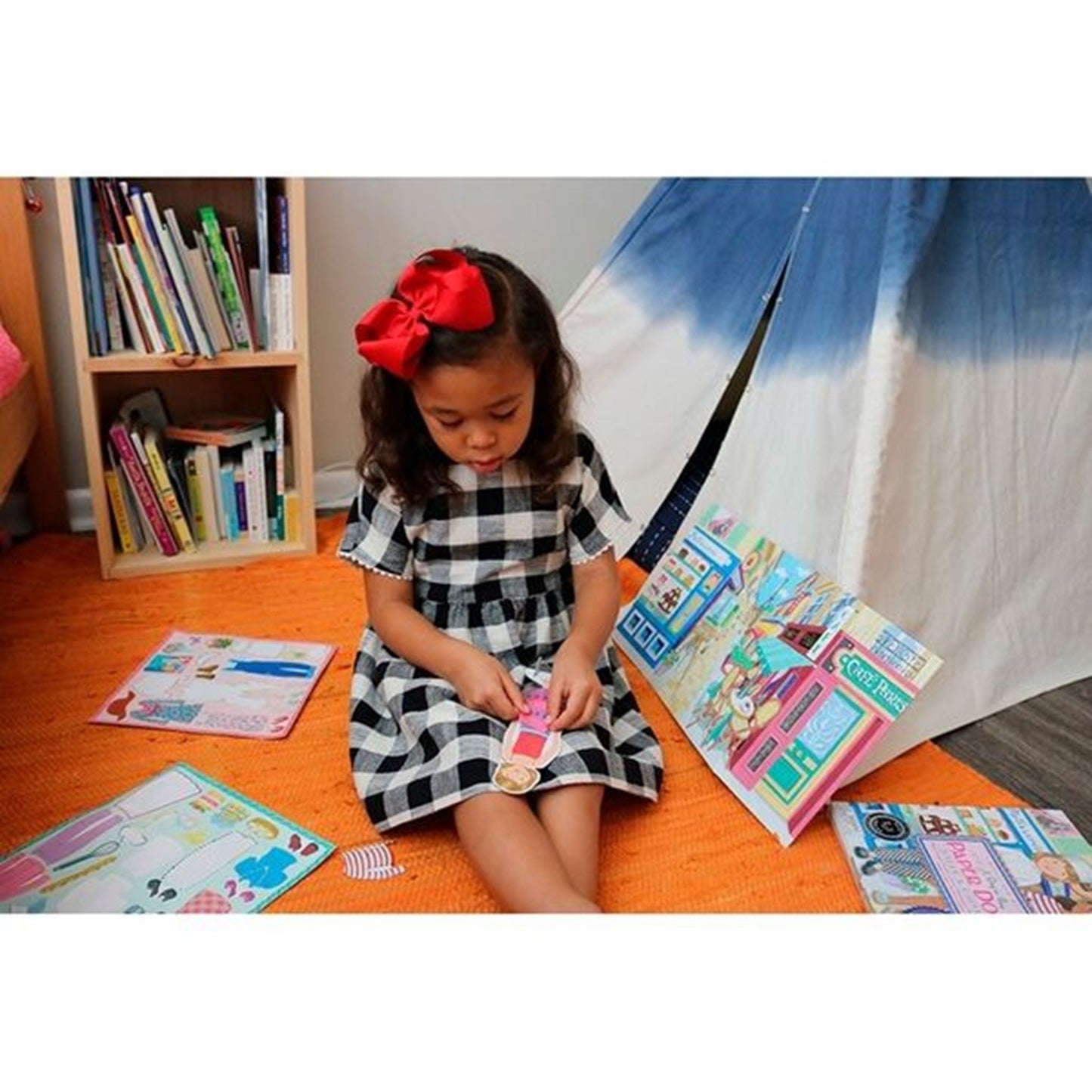 Eeboo Paper Dolls - Baker and Painter 2