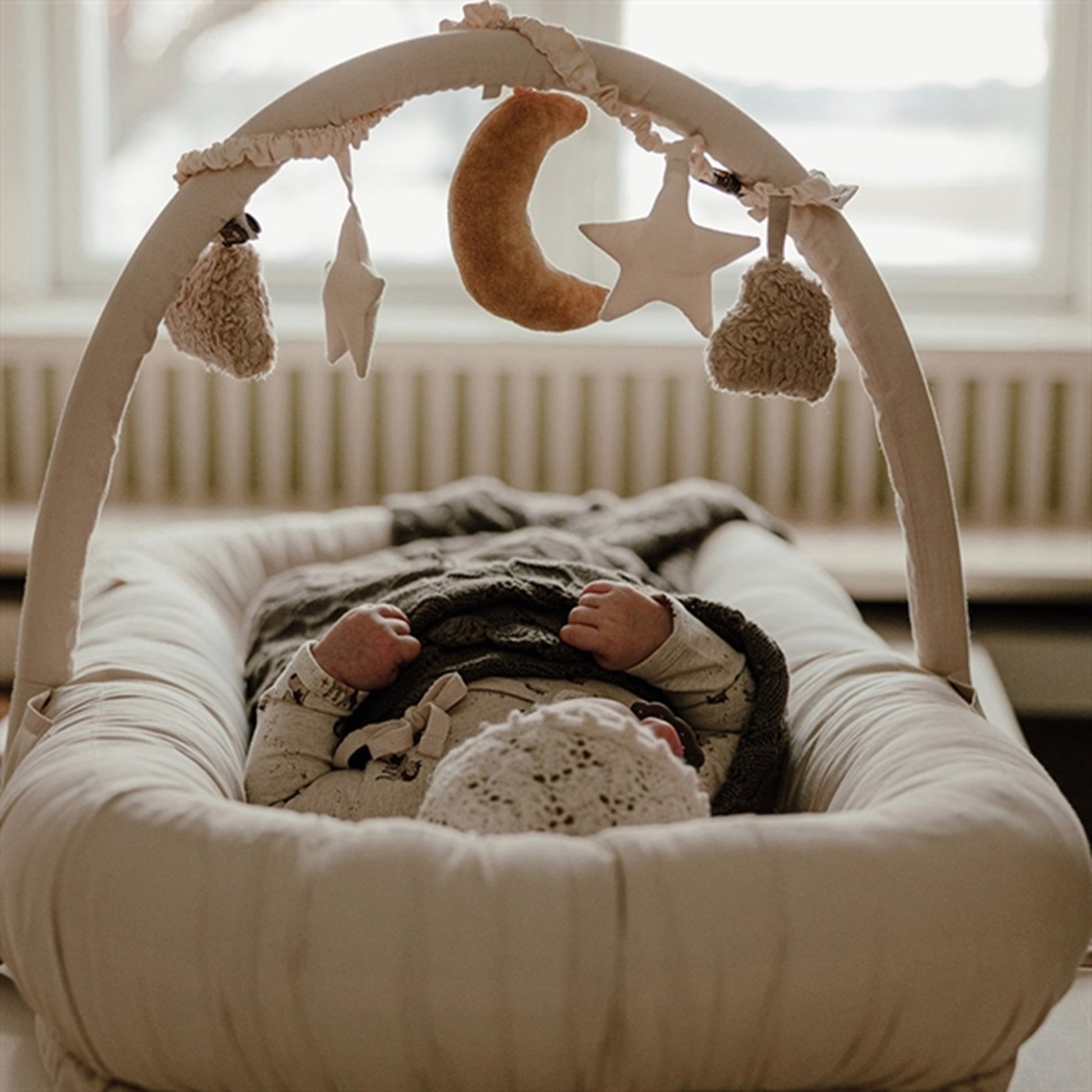 That's Mine Sleep Carrier Fern Oatmeal