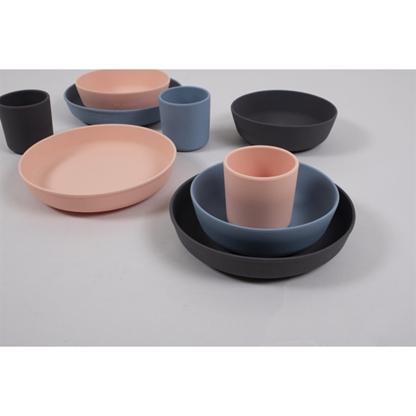 FILIBABBA Dinnerware Set Stone Grey