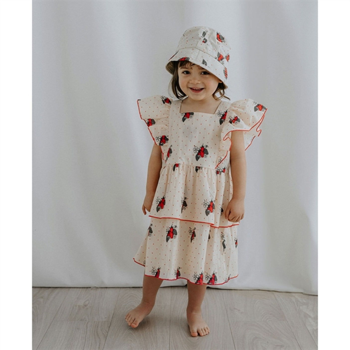 Fliink Sandshell Dot Aop Summerbuzz Dress