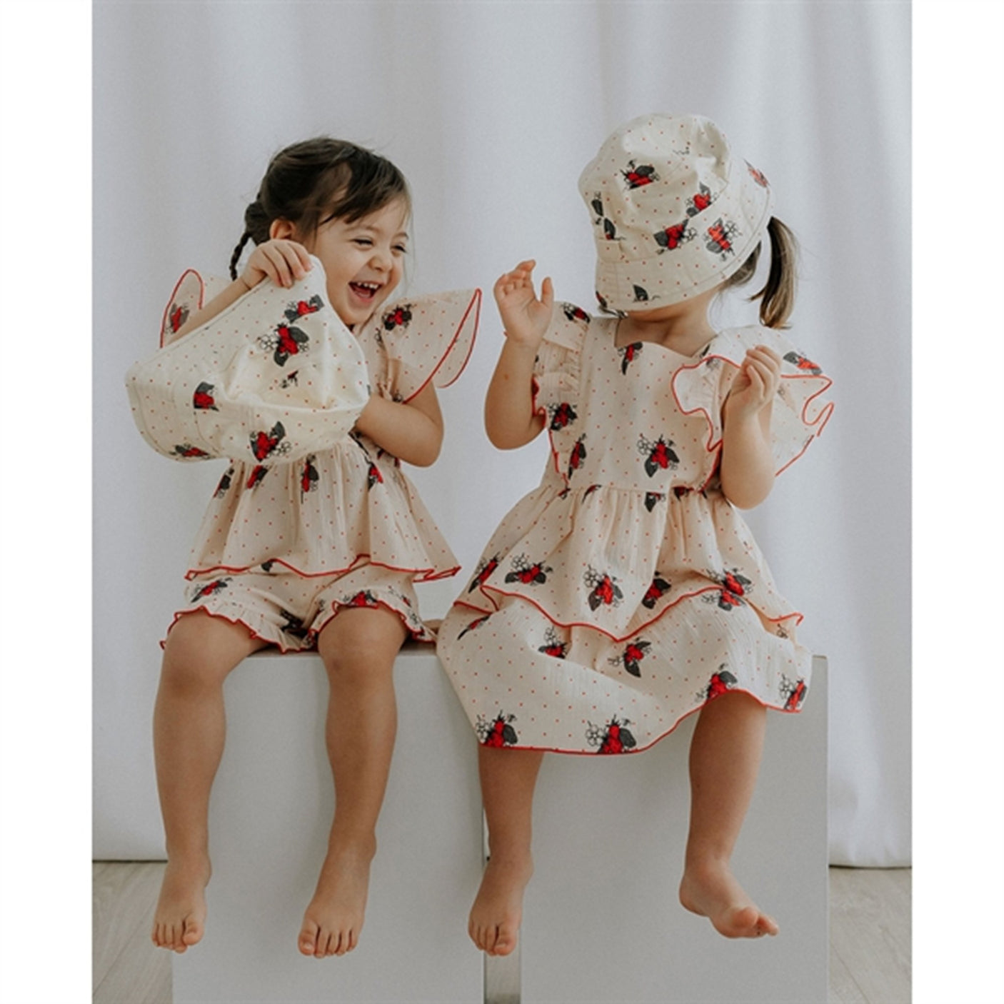 Fliink Sandshell Dot Aop Summerbuzz Top