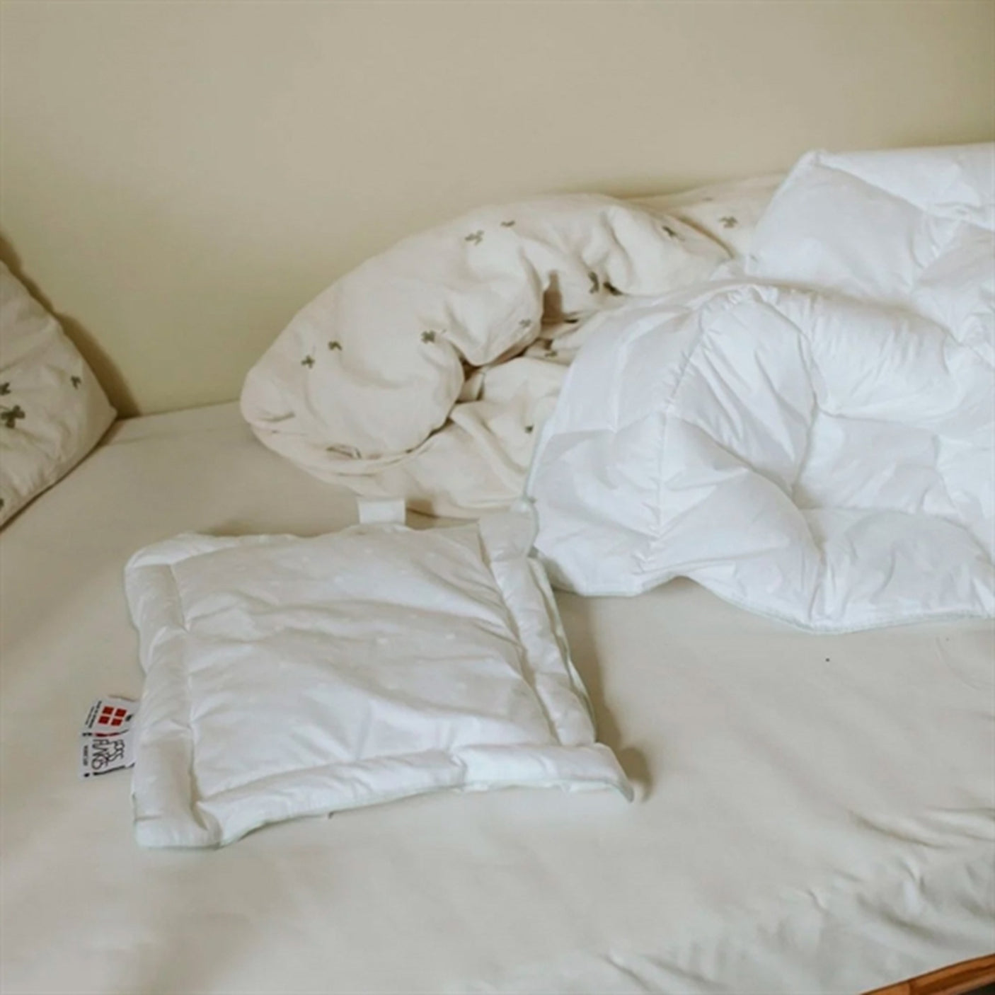Fossflakes Baby Pillow & Duvet Set