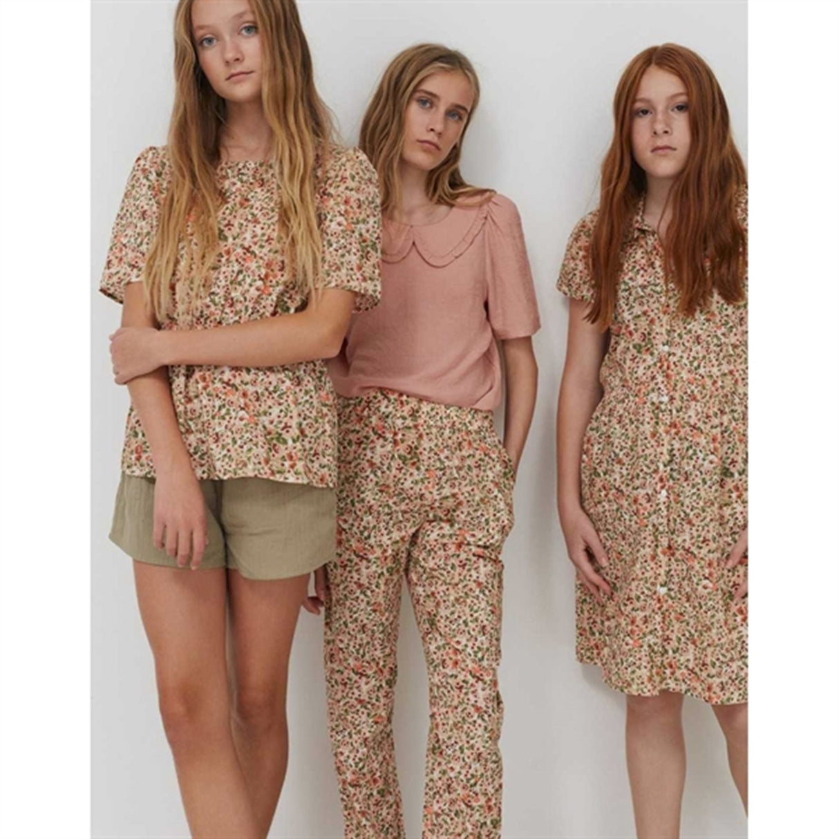 Sofie Schnoor Young AOP Flowers Pants