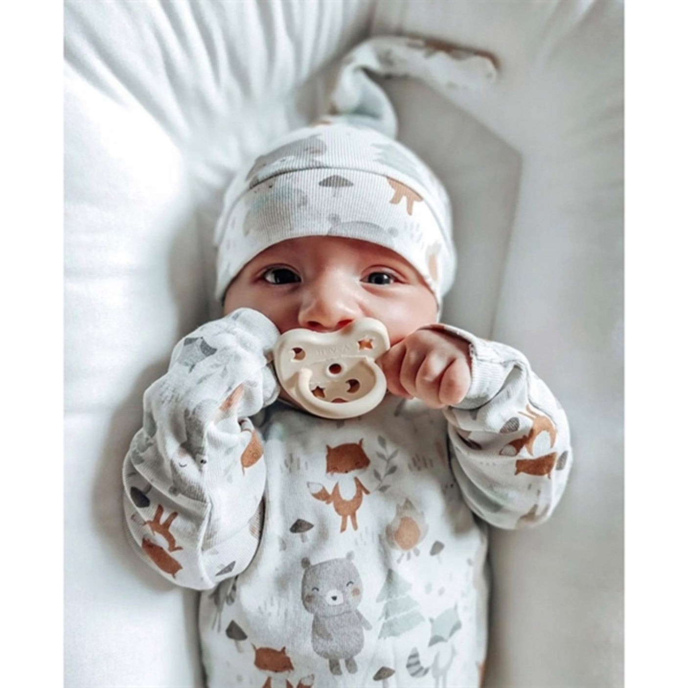 Hevea Pacifier Anatomisk 2-pack Pale Butter & Milky White 9