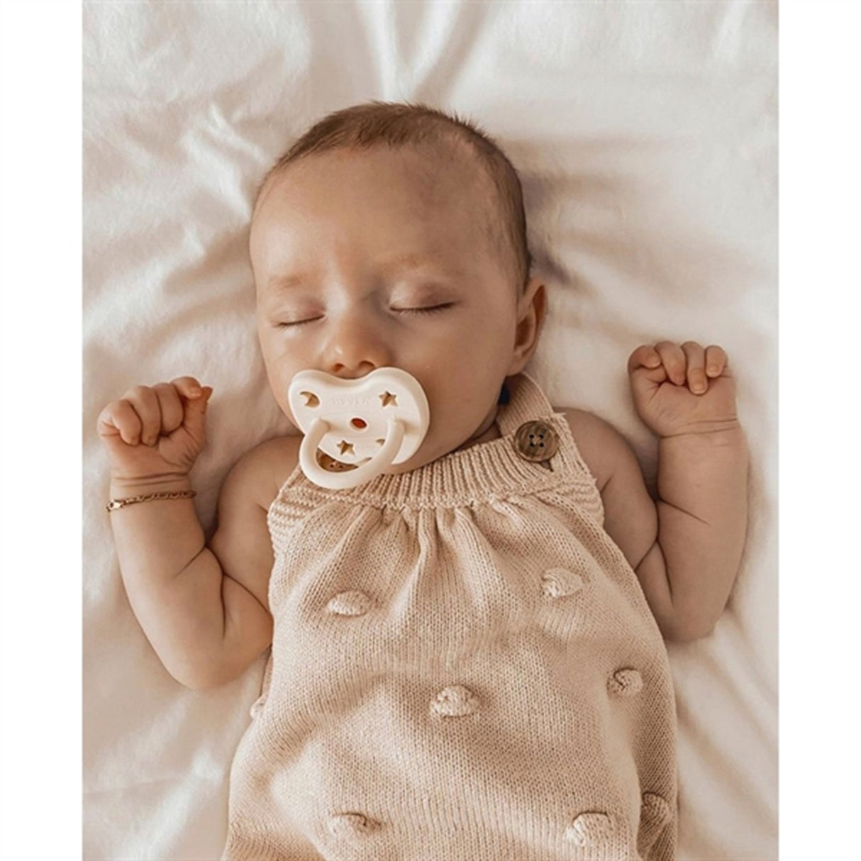 Hevea Pacifier Anatomisk 2-pack Pale Butter & Milky White 4