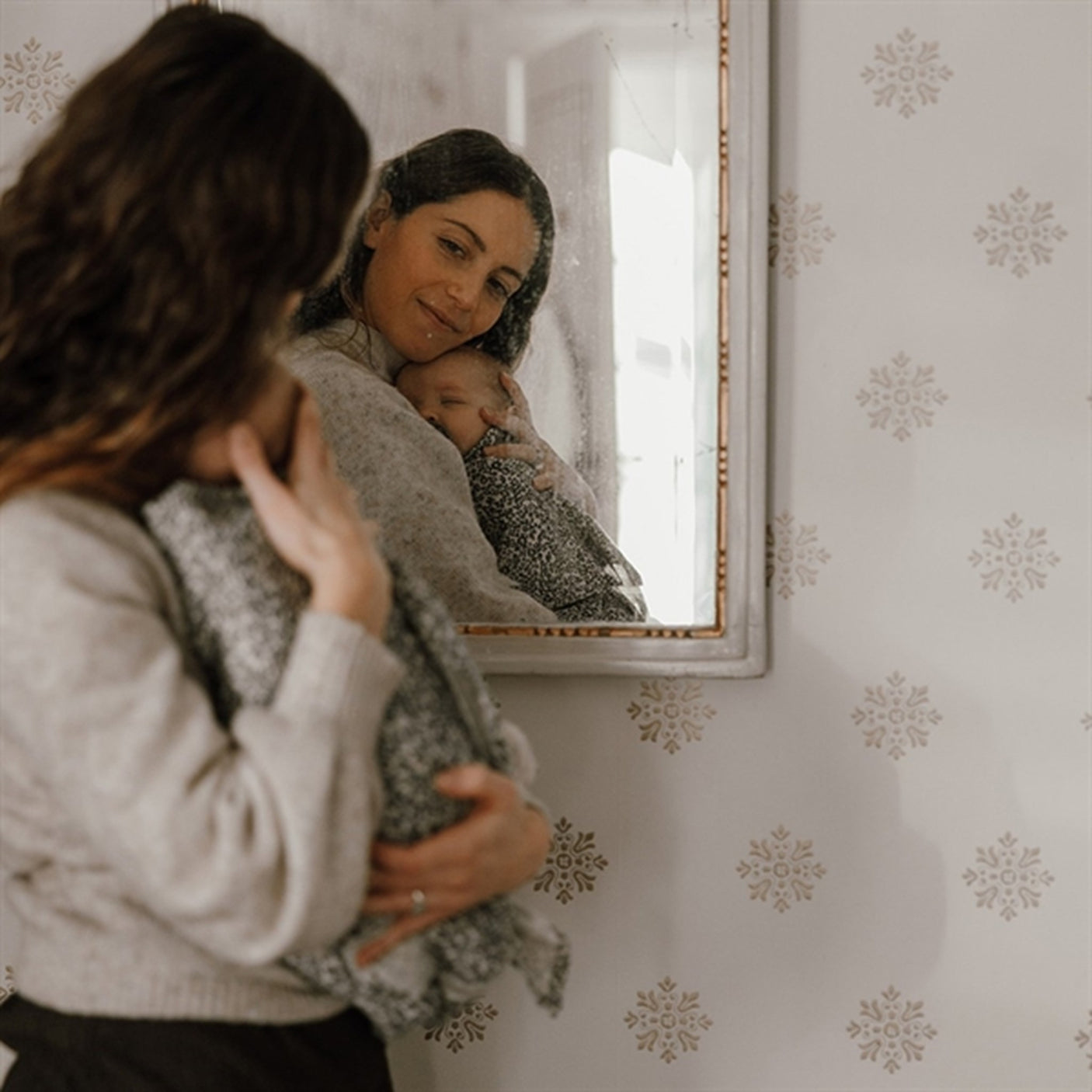 That's Mine Muslin Swaddle Jana Flores Sandshell/Blue