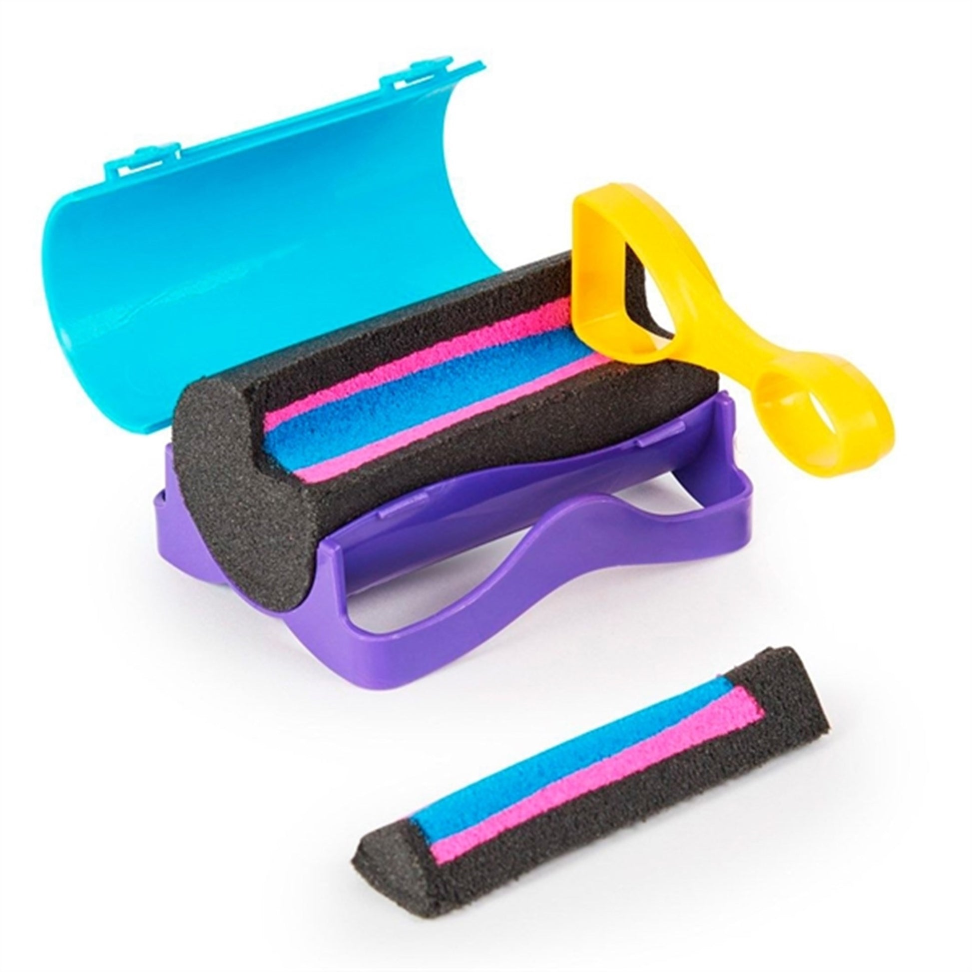 Kinetic Sand Slice N' Surprise 2