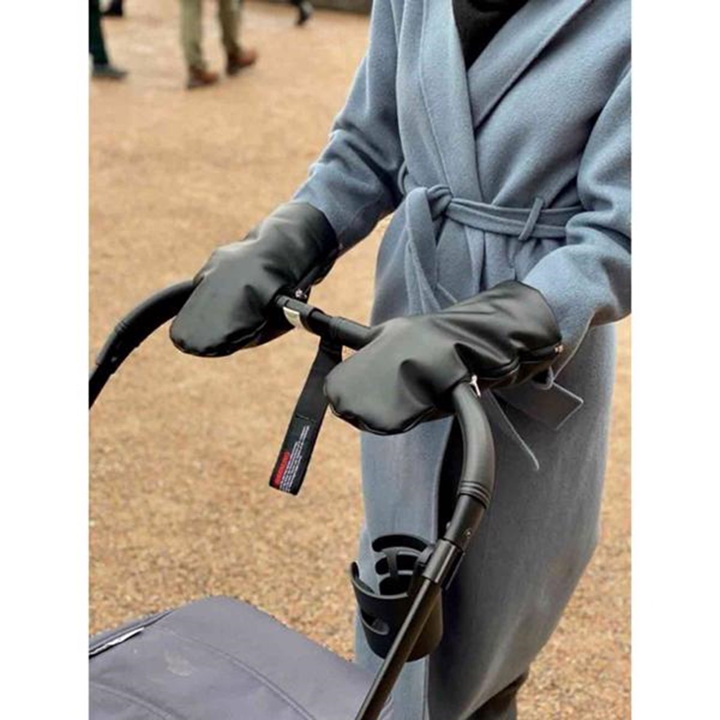 KongWalther Østerbro Baby Carriage Mittens Faux Black Night