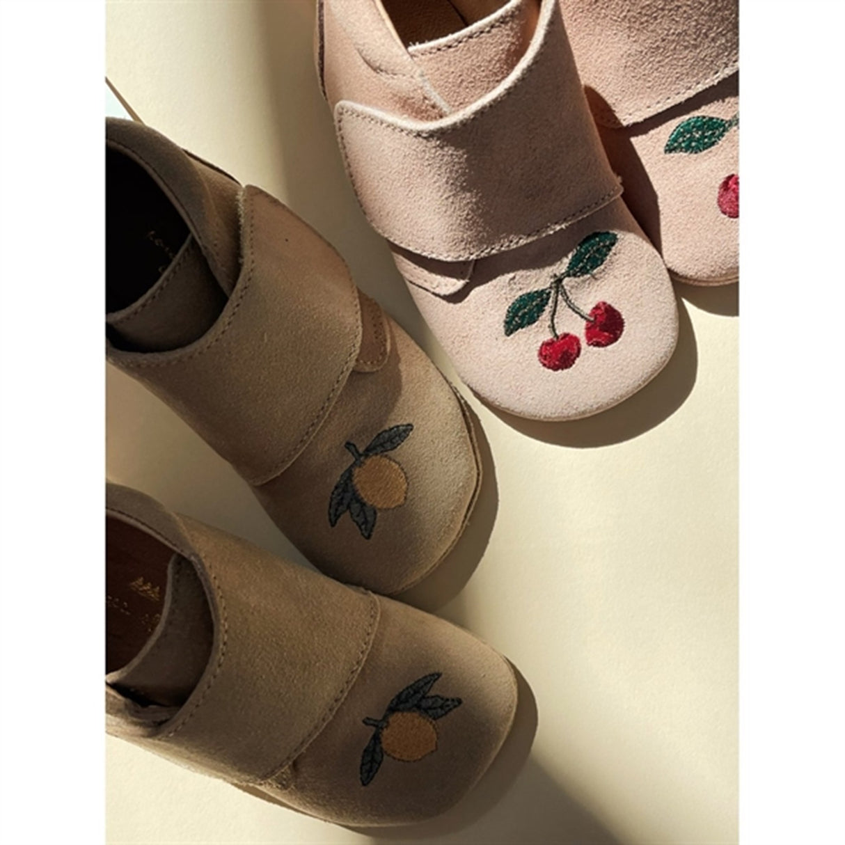 Konges Sløjd Mamour Embroidery Footies SAND
