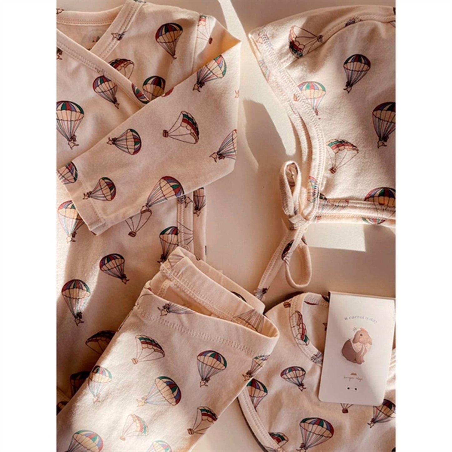 Konges Sløjd Léviter Basic Baby Helmet