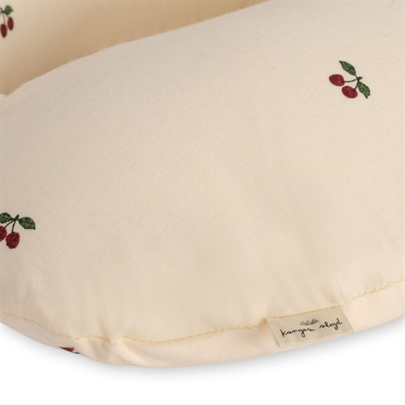 Konges Sløjd Travel Pillow Cherry 2