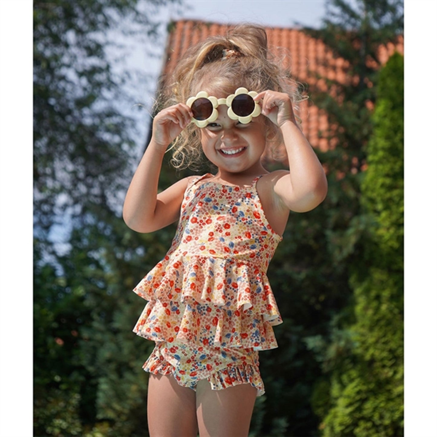 Konges Sløjd Sunglasses Junior Flower Banana Crepe