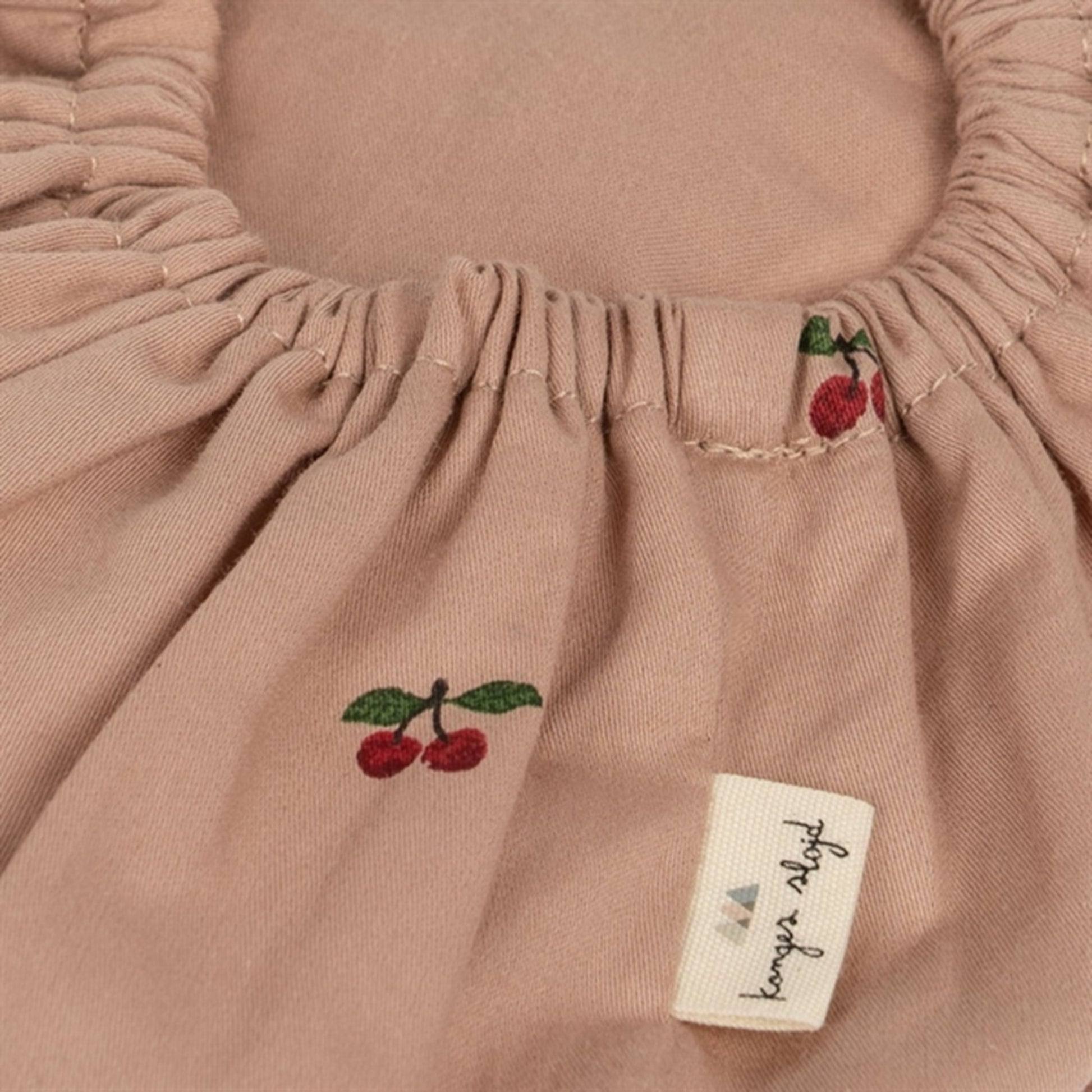 Konges Sløjd Cherry Blush Tissue Cover