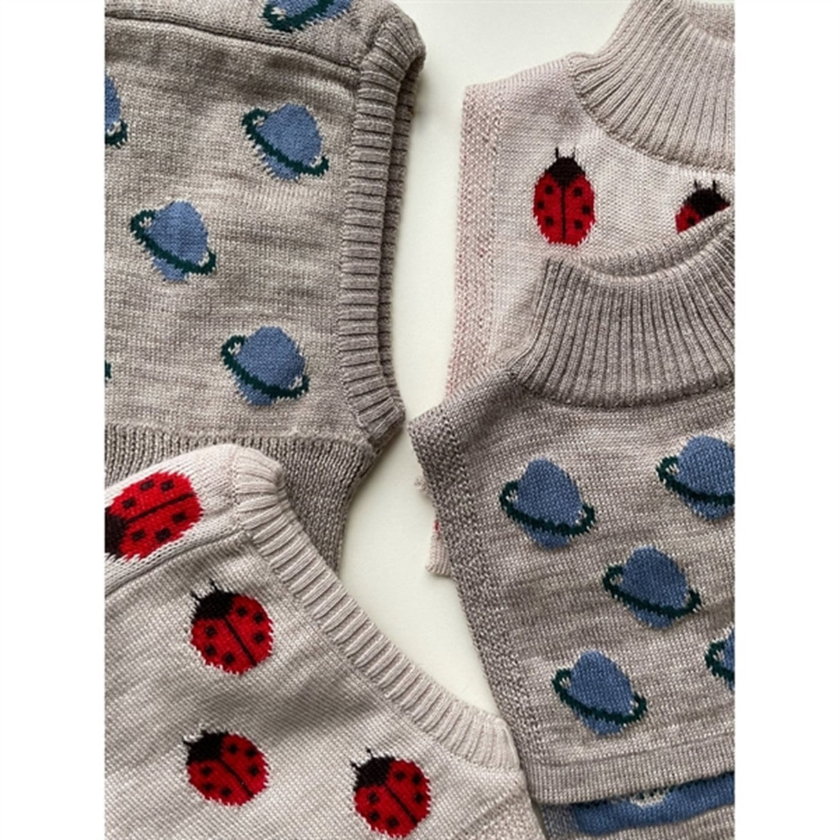 Konges Sløjd Planet Belou Knit Woll Neckwarmer