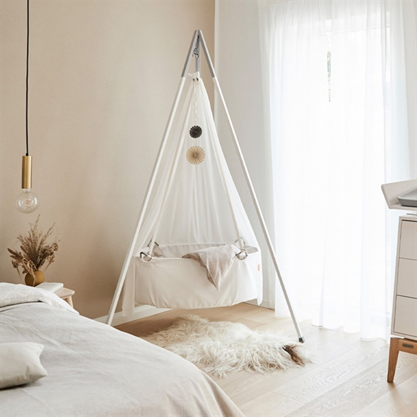 Leander Stand for Cradle White