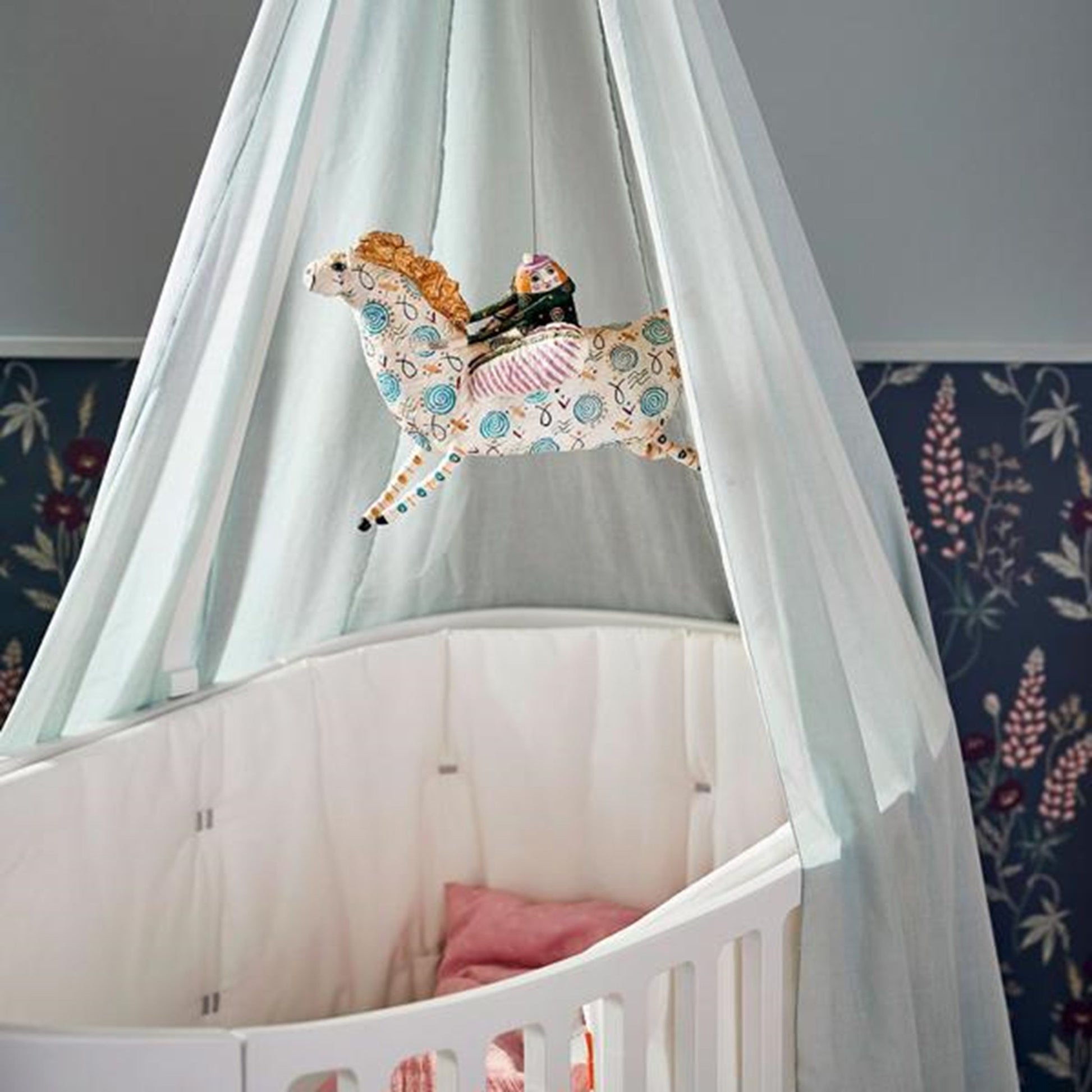 Leander Quilted Bed Bumper Snow