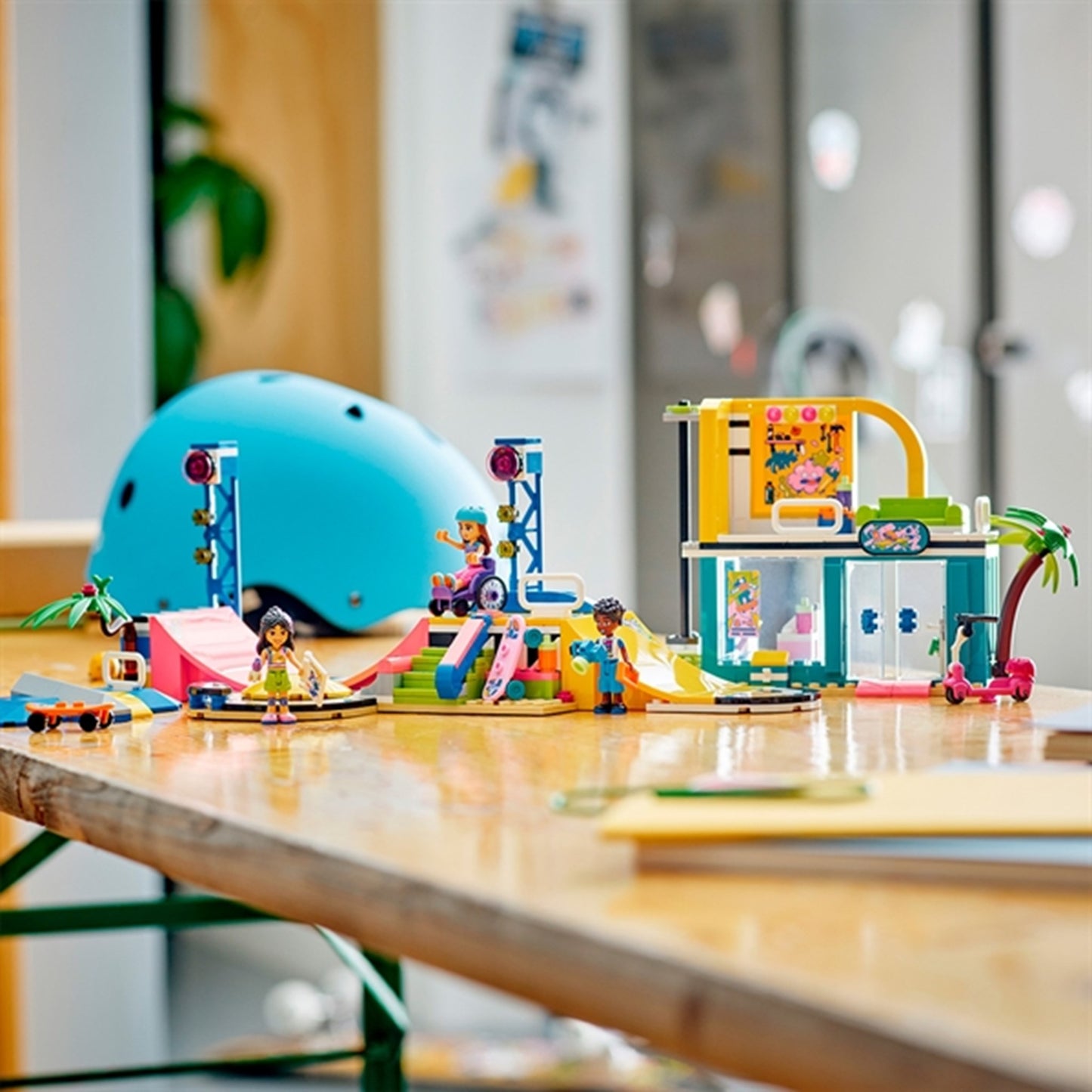 LEGO® Friends Skate Park 6